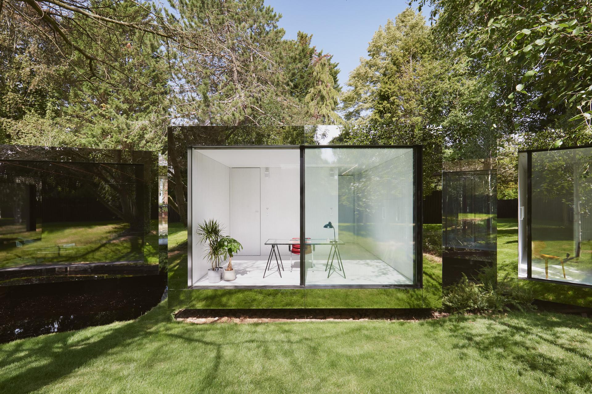 Invisible House - image 11
