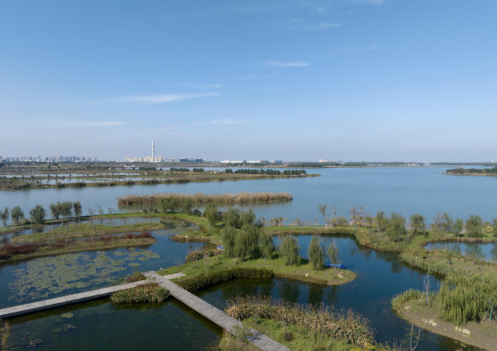 A Waterfront Homestead Reborn: Restorative Design in the Yangtze Delta Polders - image 4