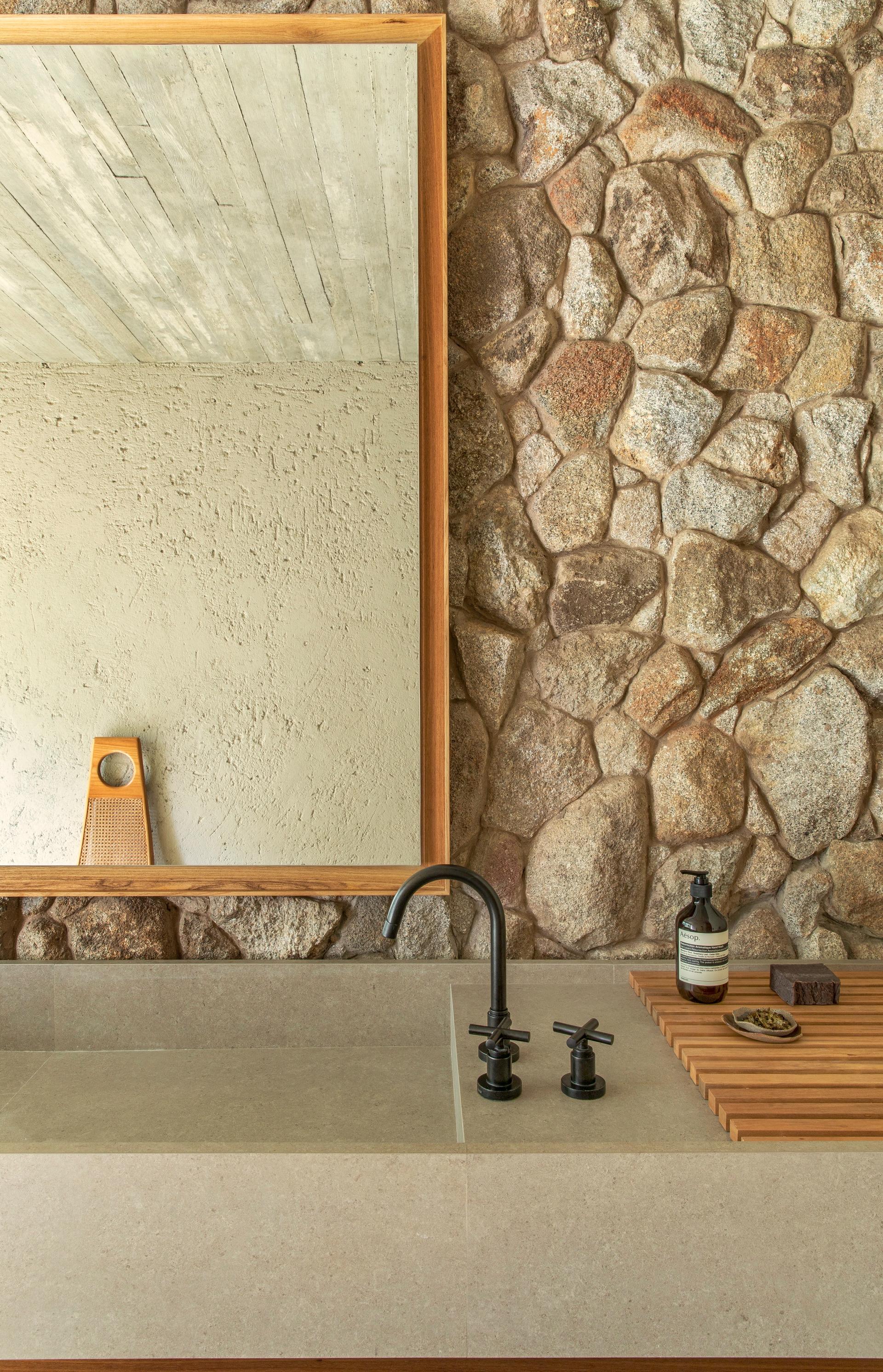 Lake House - image 32