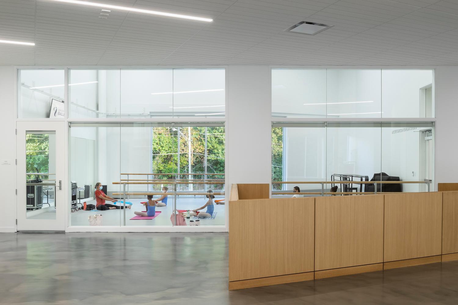 CINCINNATI BALLET, MARGARET & MICHAEL VALENTINE CENTER FOR DANCE - image 7