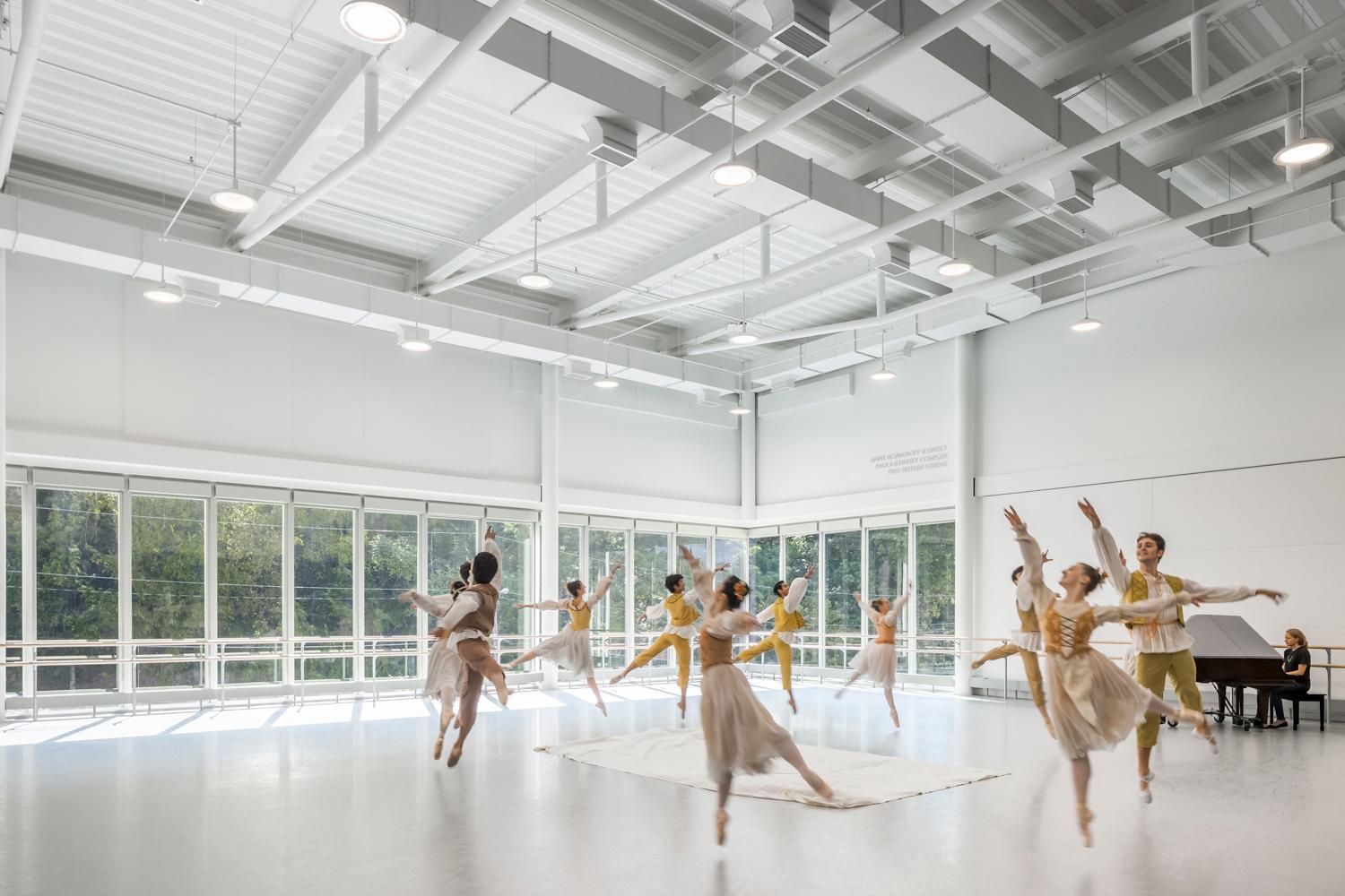 CINCINNATI BALLET, MARGARET & MICHAEL VALENTINE CENTER FOR DANCE - image 14