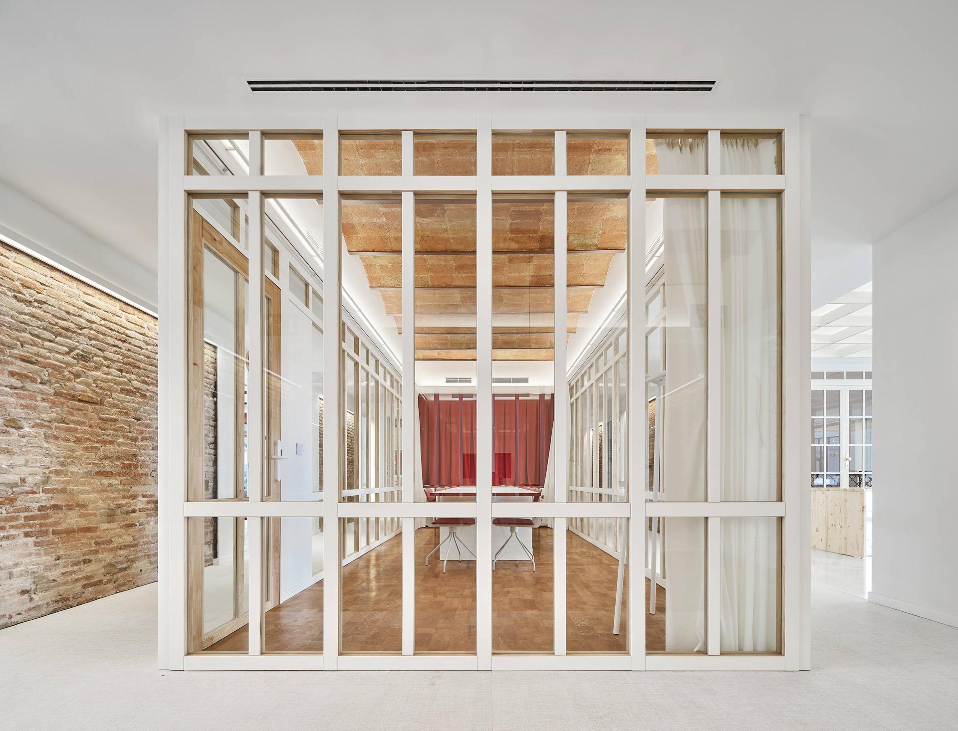 Casa Pich i Pon. LOOM Plaza Catalunya - image 3