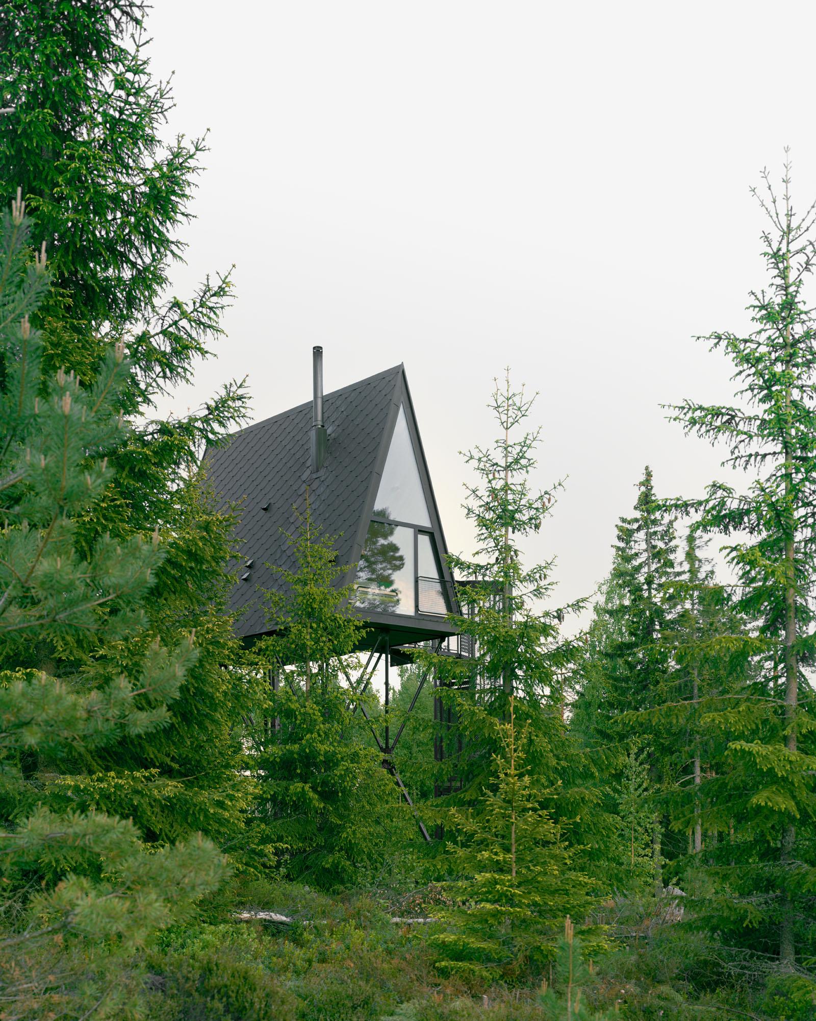 PAN-tretopphytter (PAN treetop-cabins) - image 9
