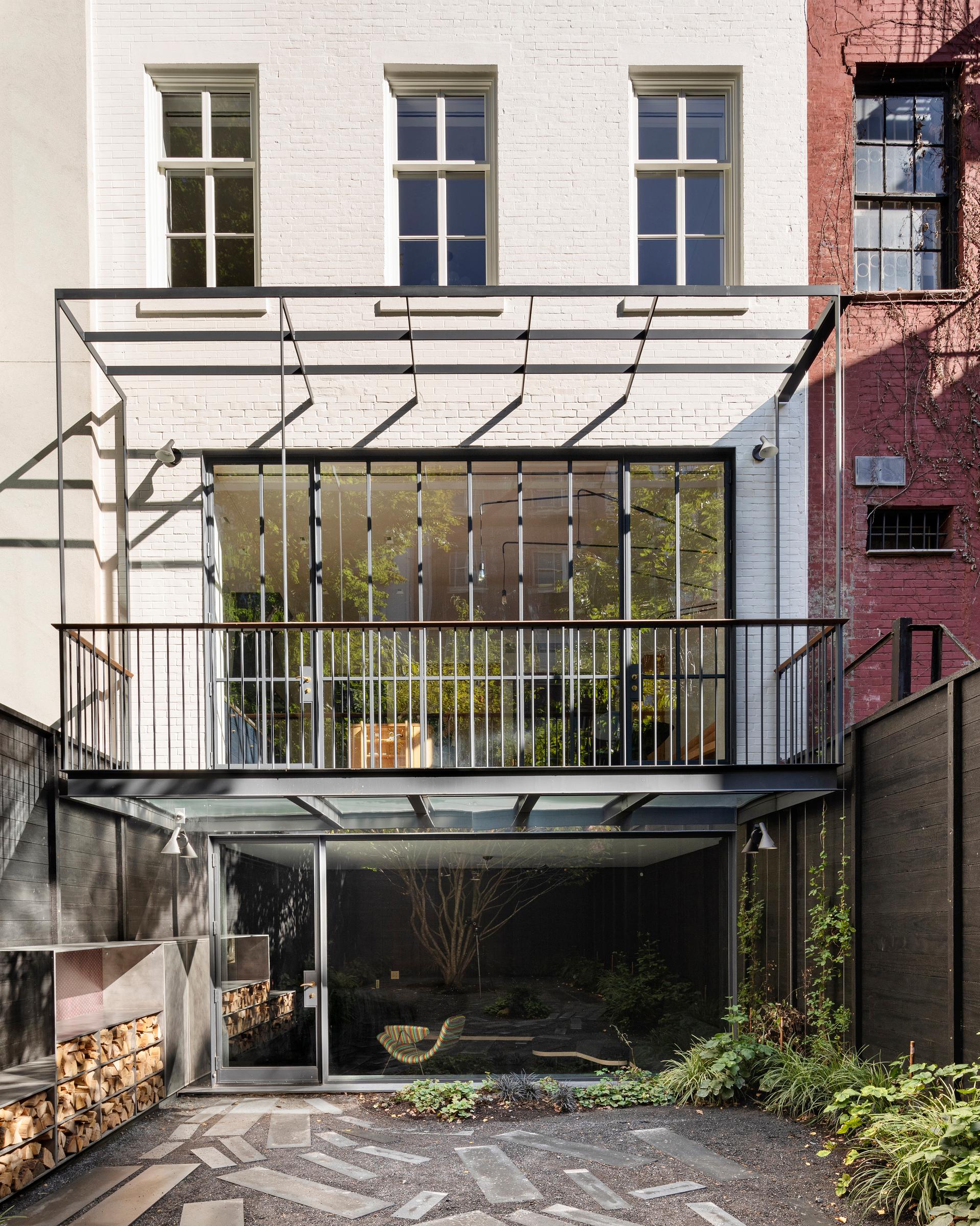 Gramercy Townhouse - image 3