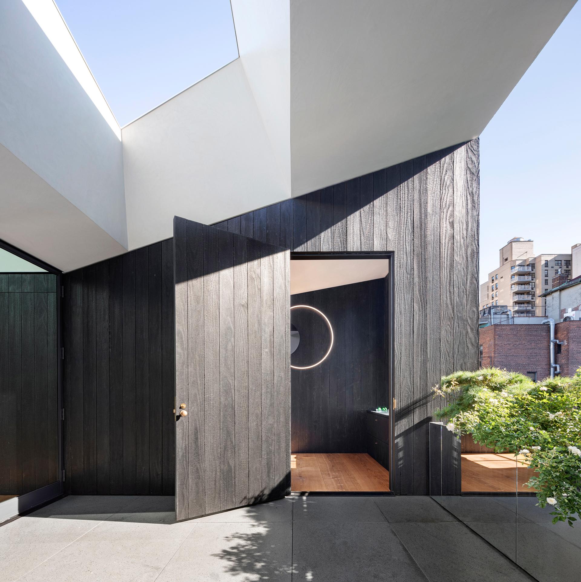Gramercy Townhouse - image 11