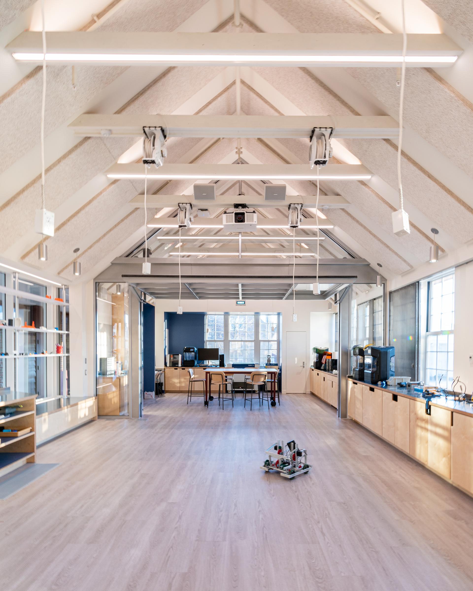 Belmont Hill School Makerspace - image 8