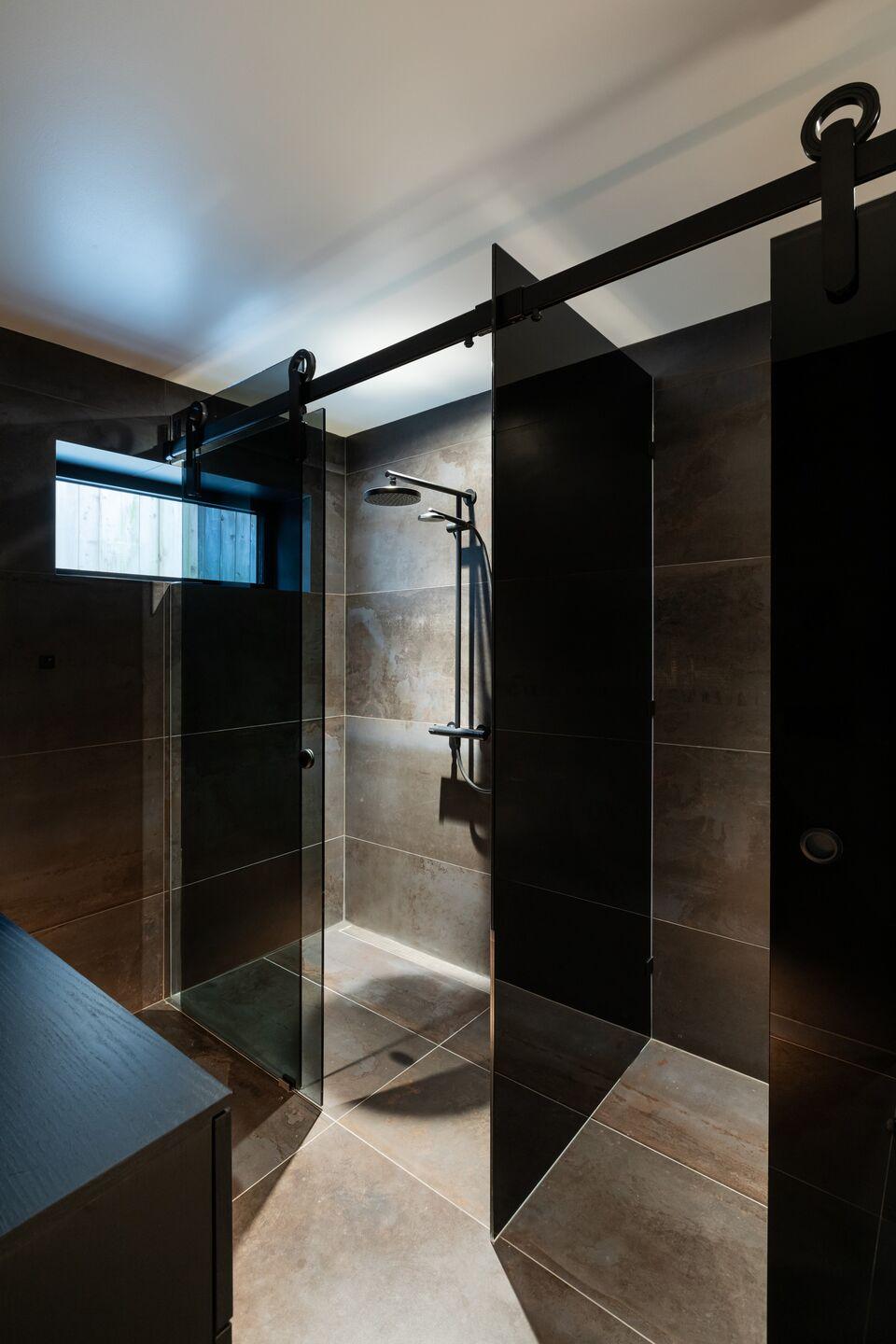 Berkley House - image 7