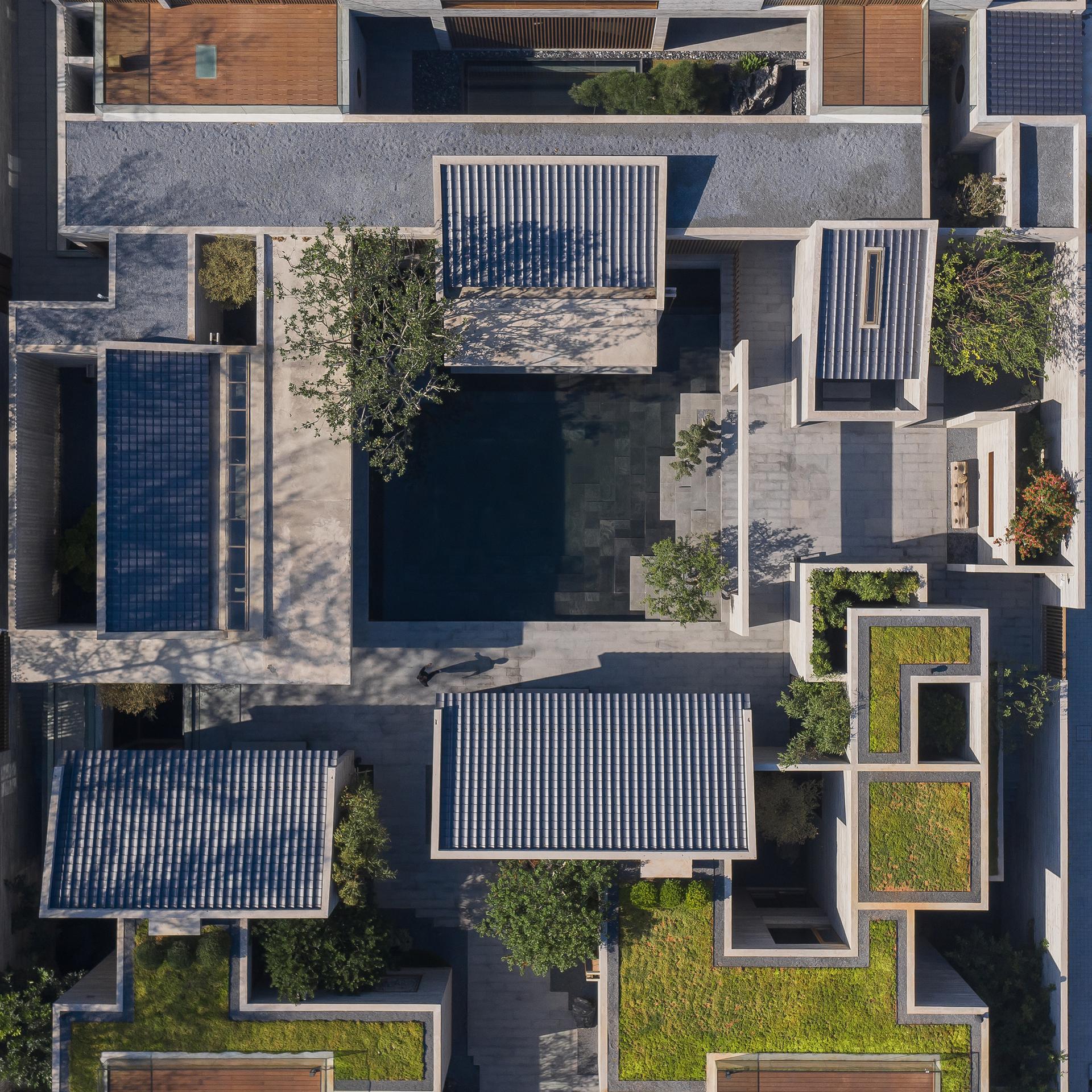 The Flowing Garden - image 5