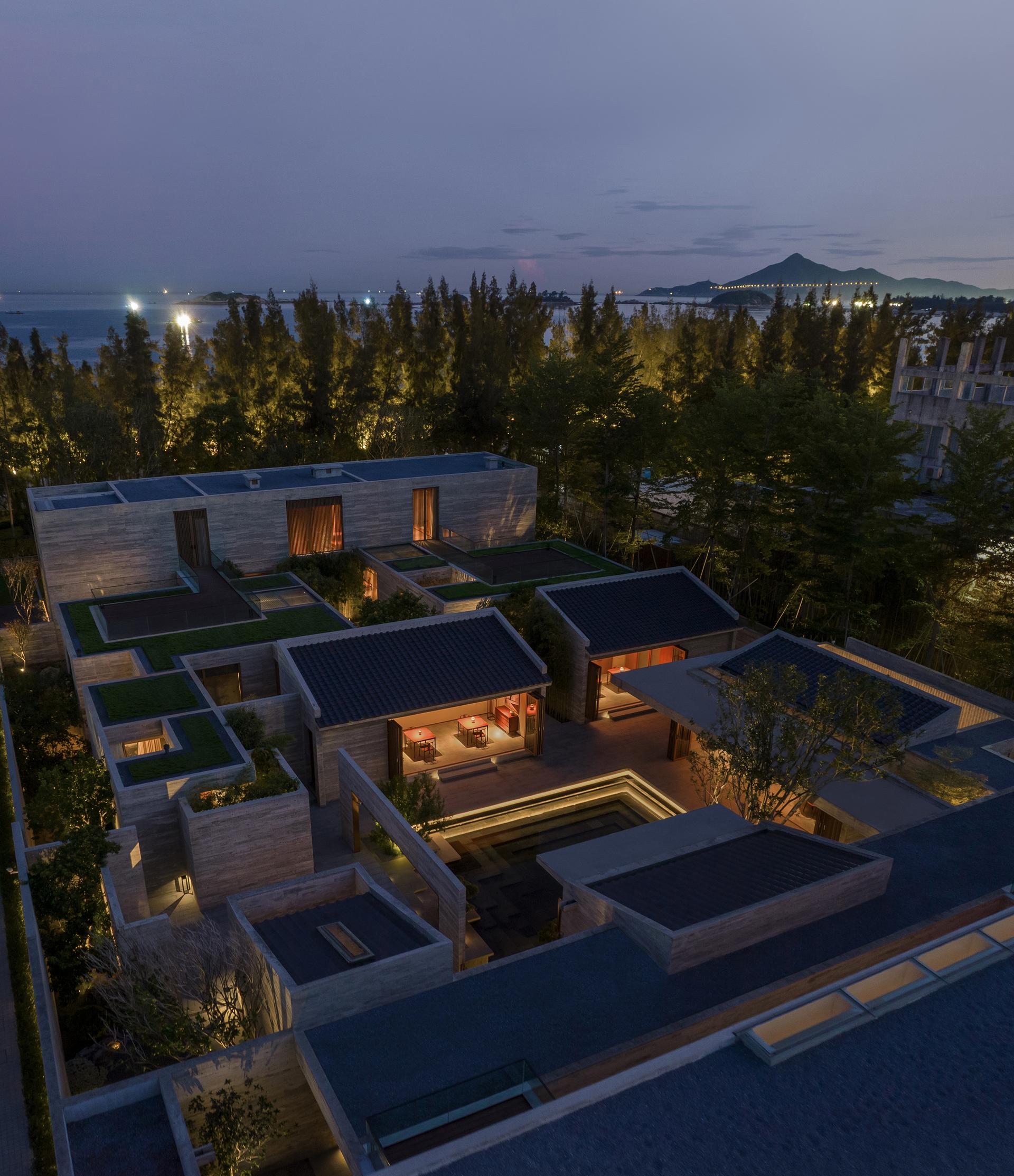 The Flowing Garden - image 4