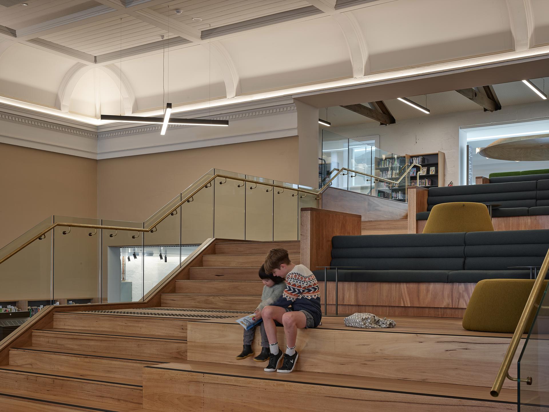 Warrnambool Library and Learning Centre - image 5