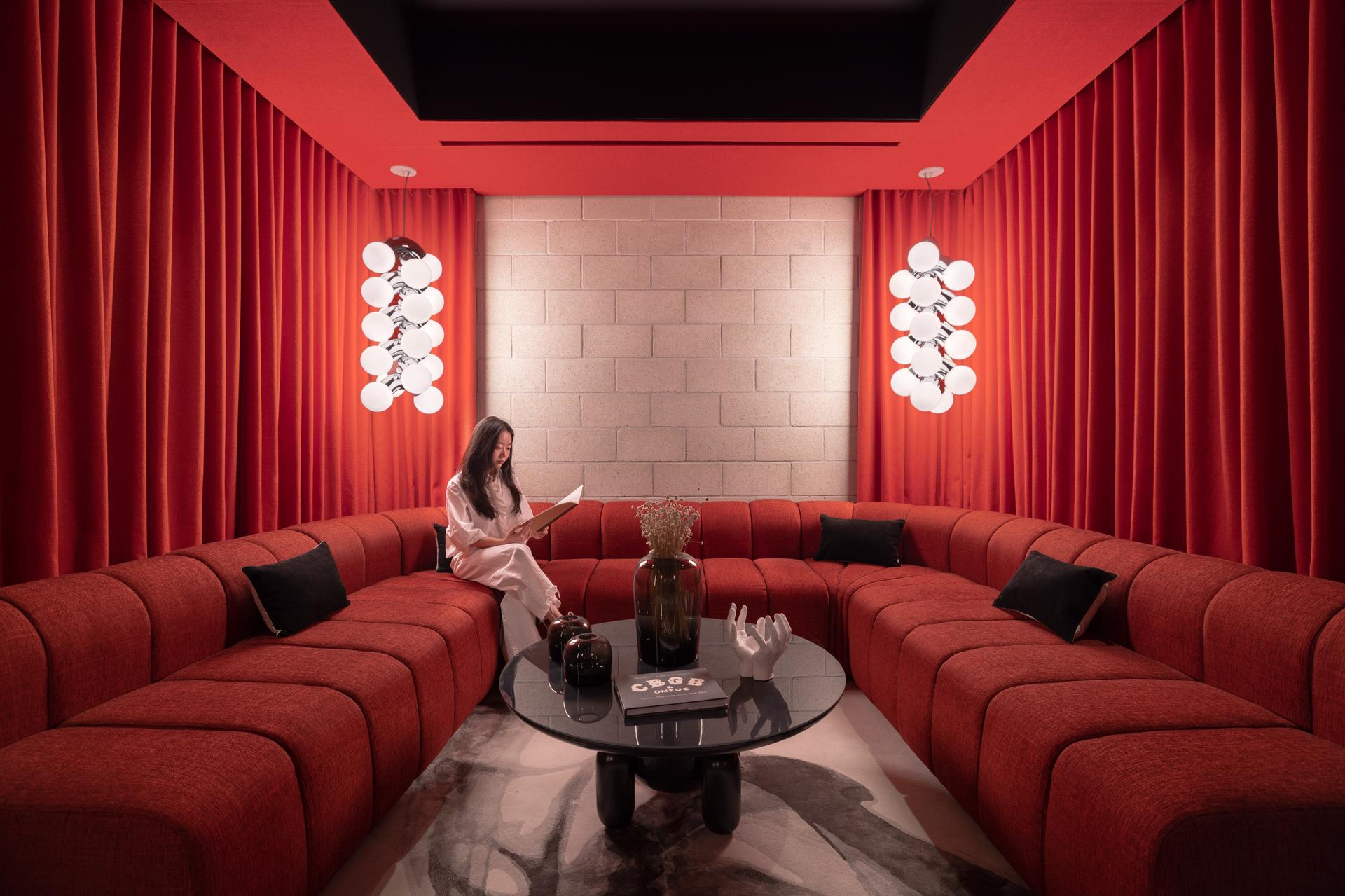 Spotify At Mateo Campus Los Angeles - image 11