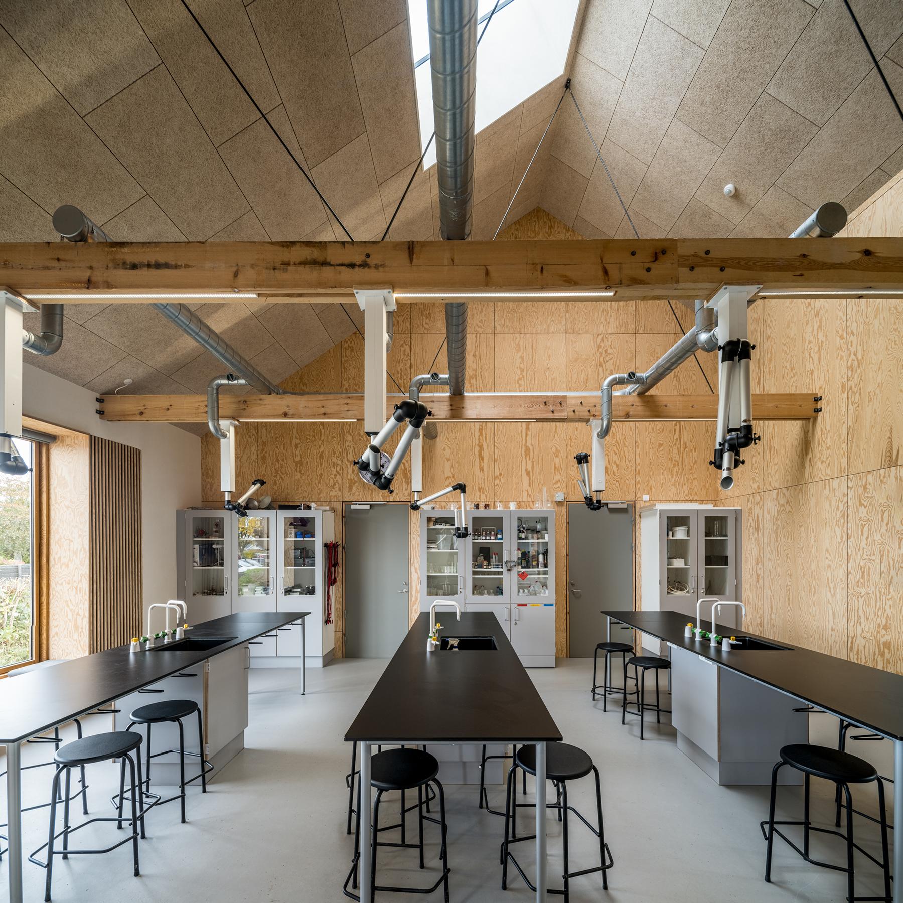 Feldballe School - image 14