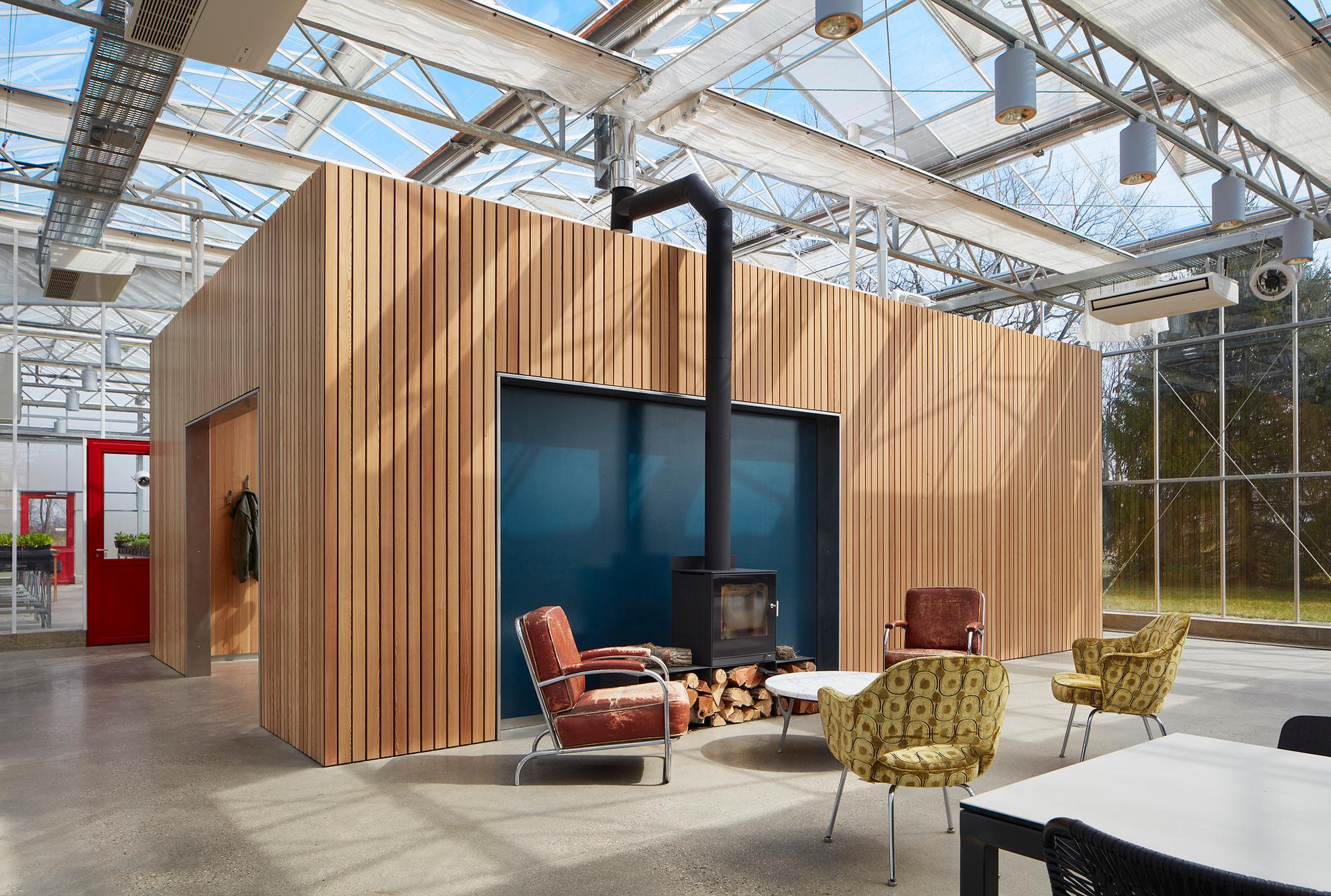 Granor Greenhouse - image 7