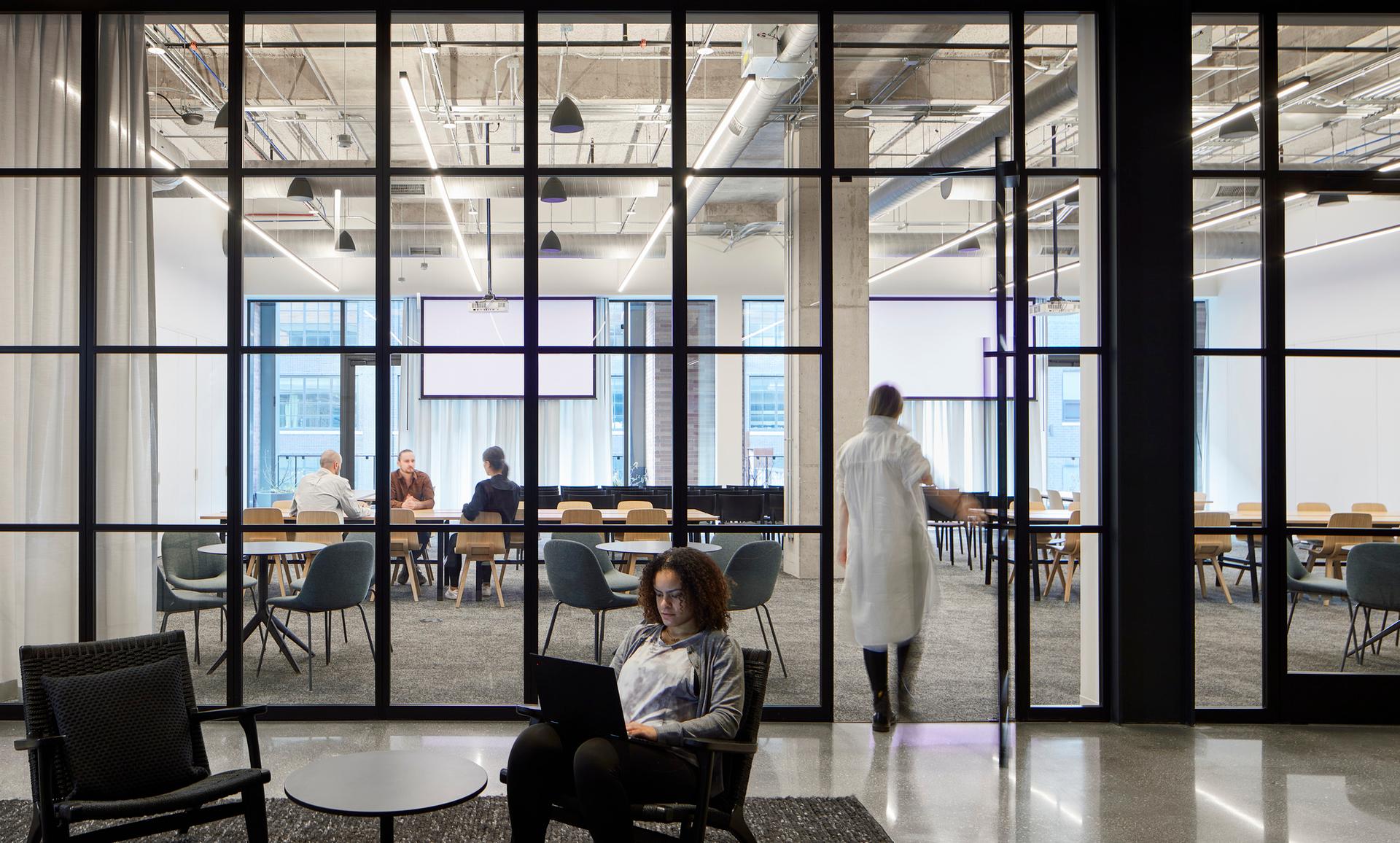 800 Fulton Market - image 15