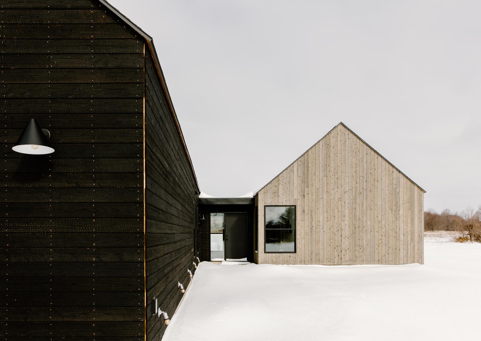 Svart Hus - image 4