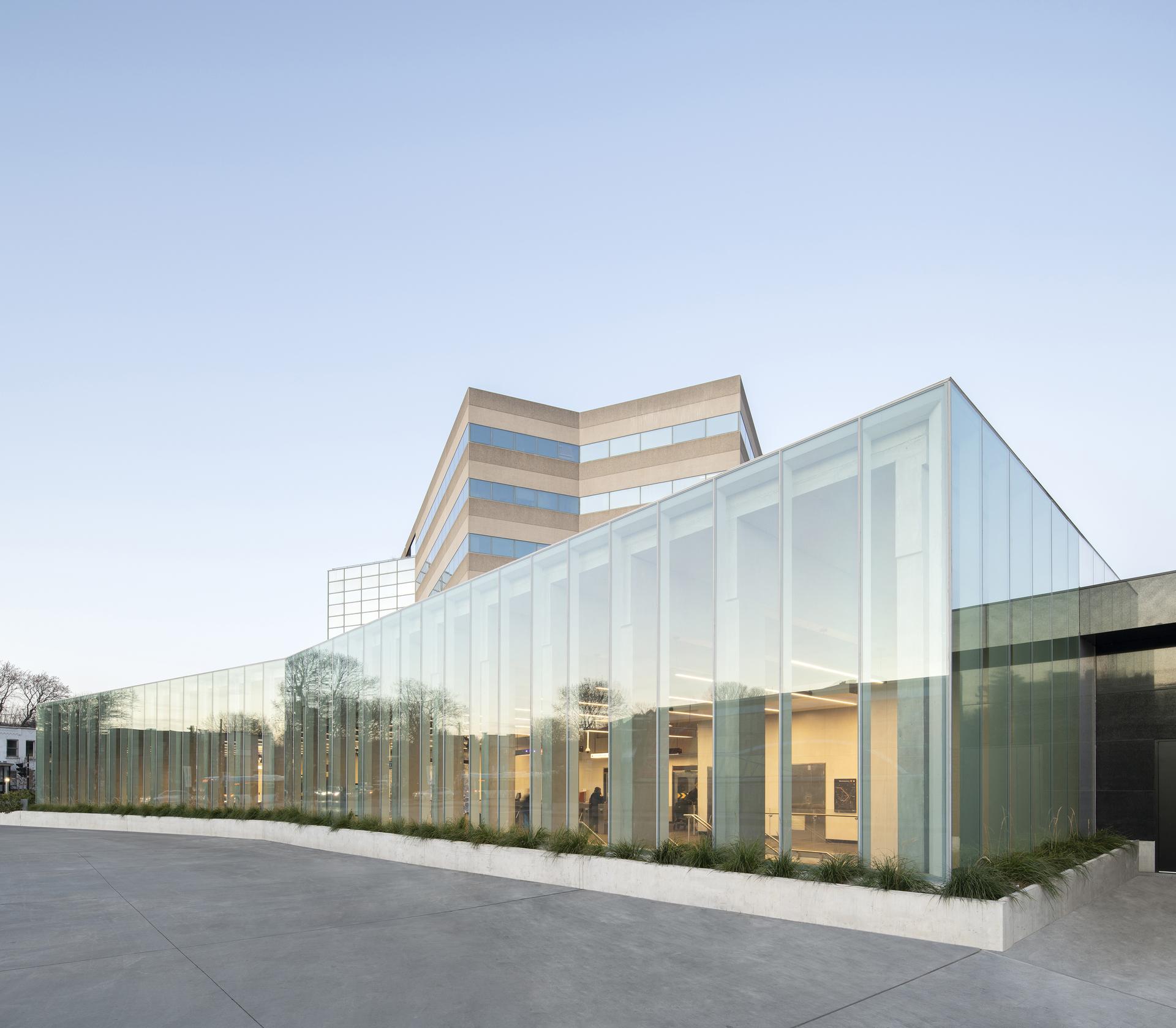 Vendôme multimodal hub - New entrance pavilion and pedestrian link - image 3