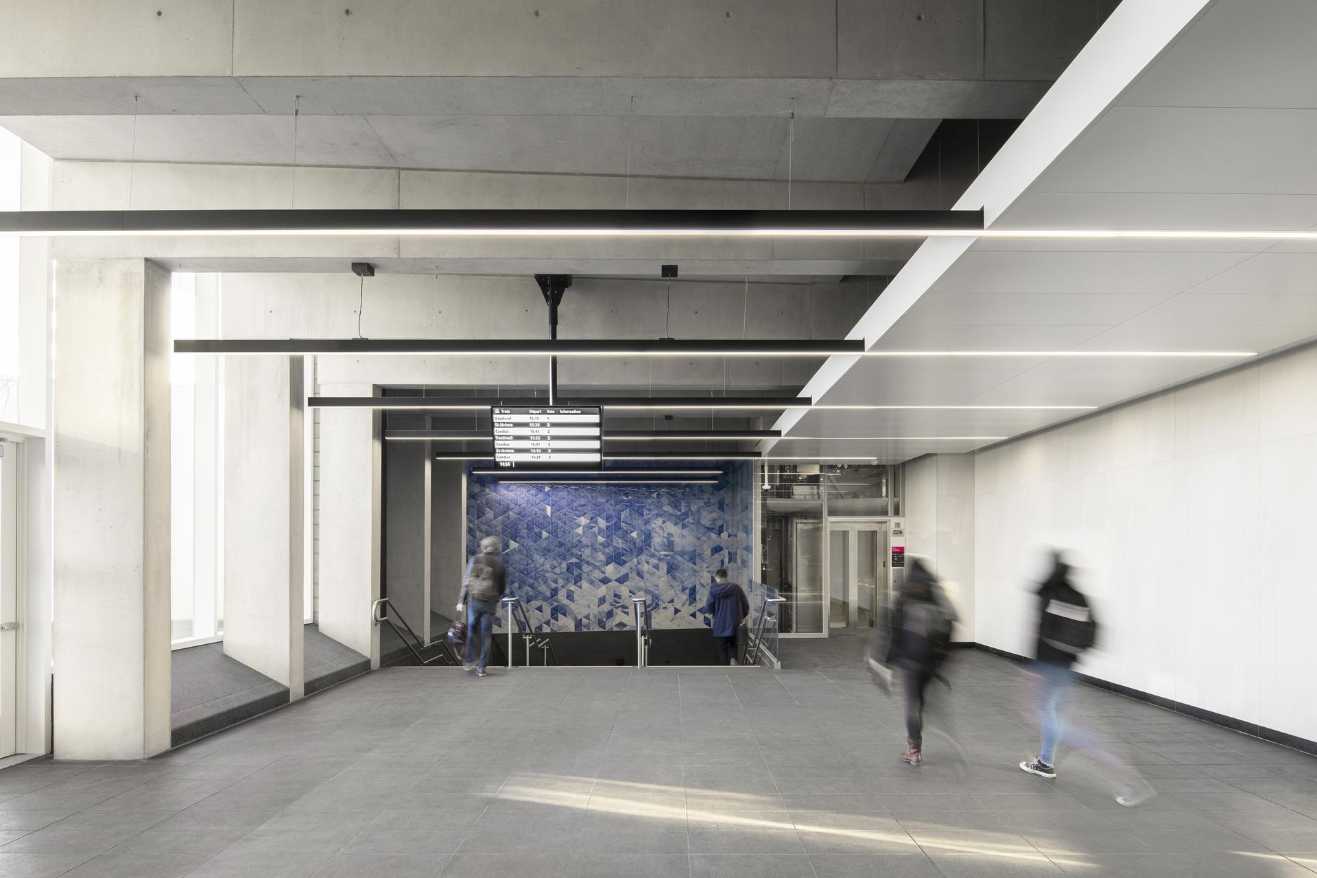 Vendôme multimodal hub - New entrance pavilion and pedestrian link - image 6