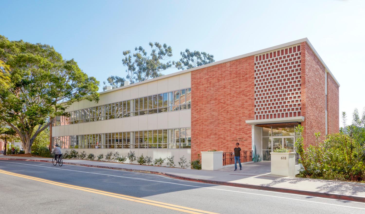 California State Polytechnic University, Pomona, Administration Replacement Building - image 9