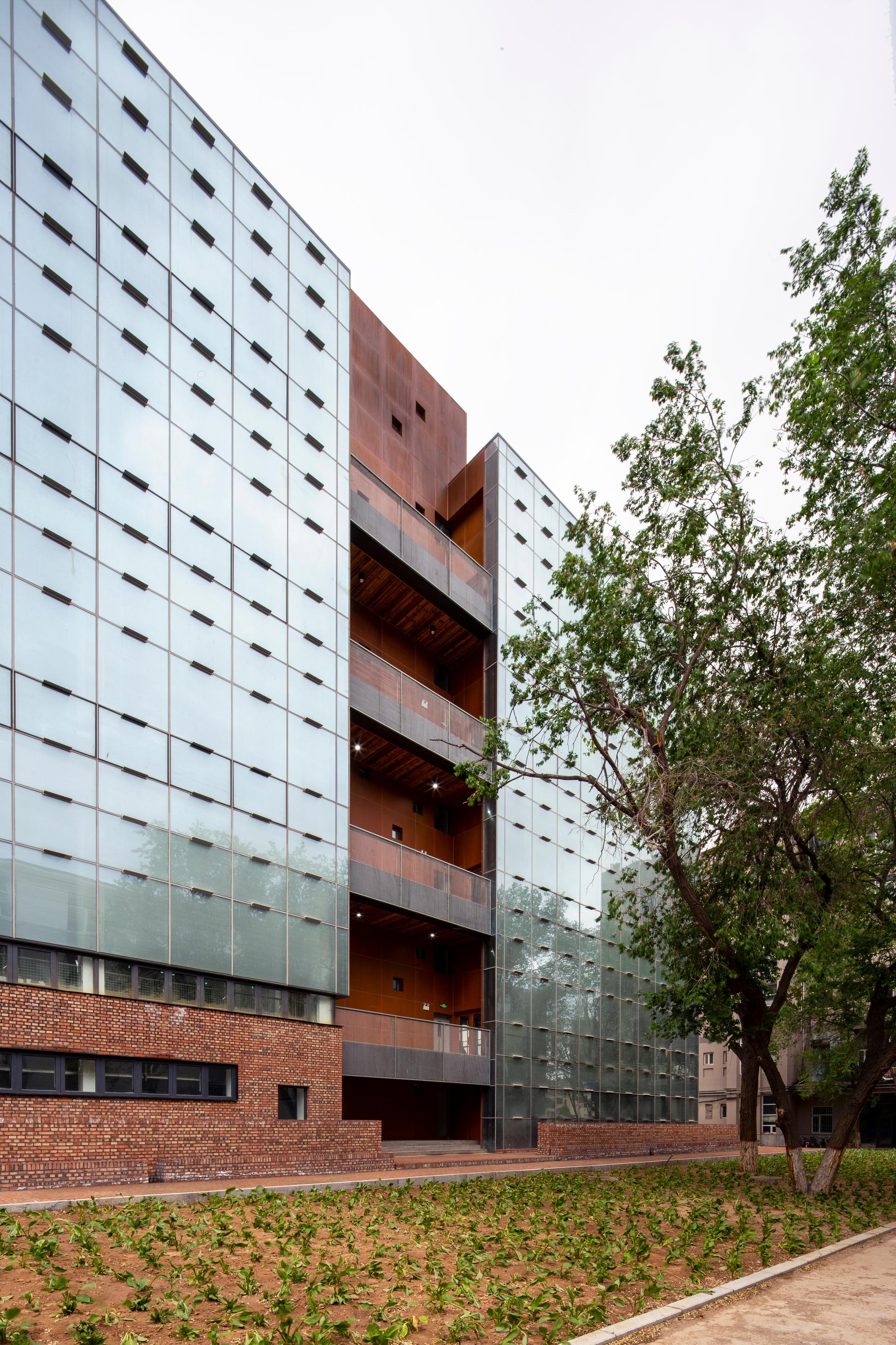 Architectural Experimental Innovation Center of Inner Mongolia University of Technology - image 6