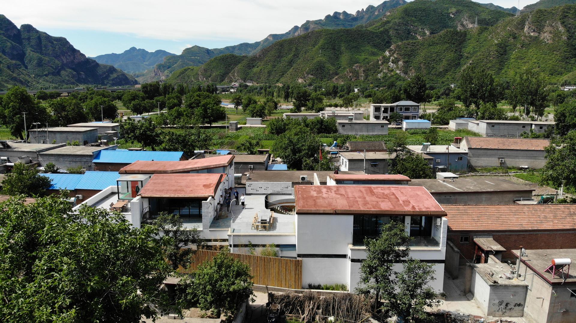 Mountain Villa - image 3