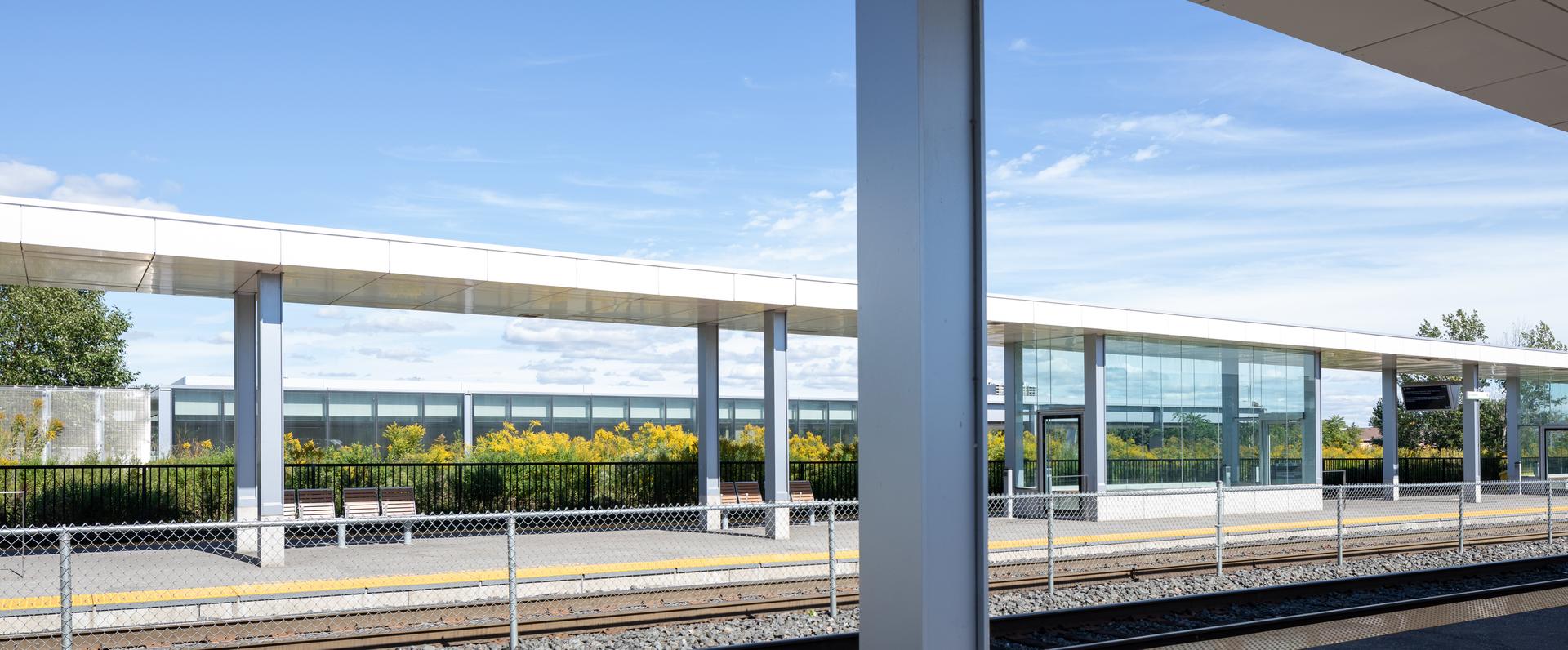 Guildwood GO Station - image 10