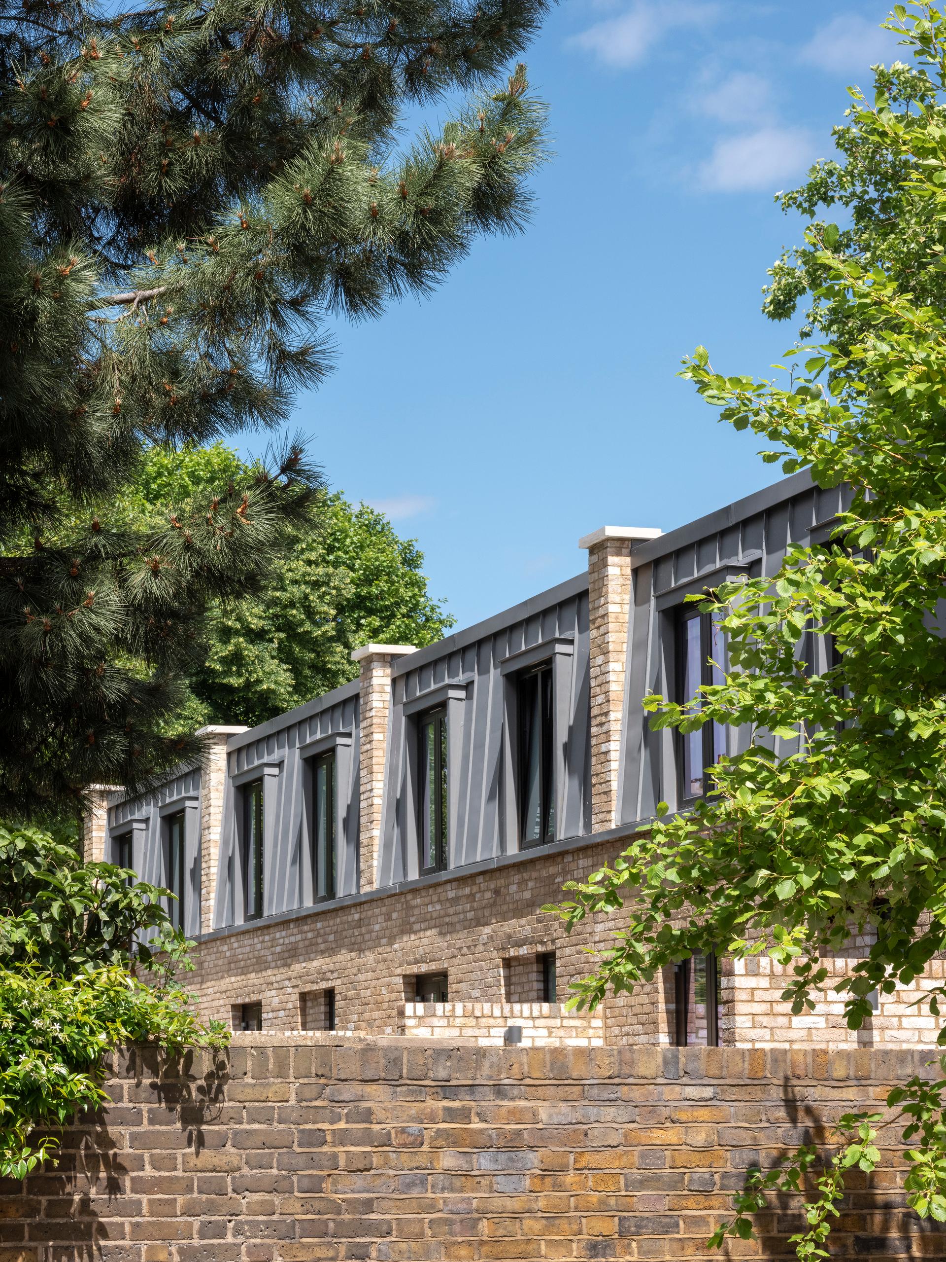 Walcot Square mews - image 8