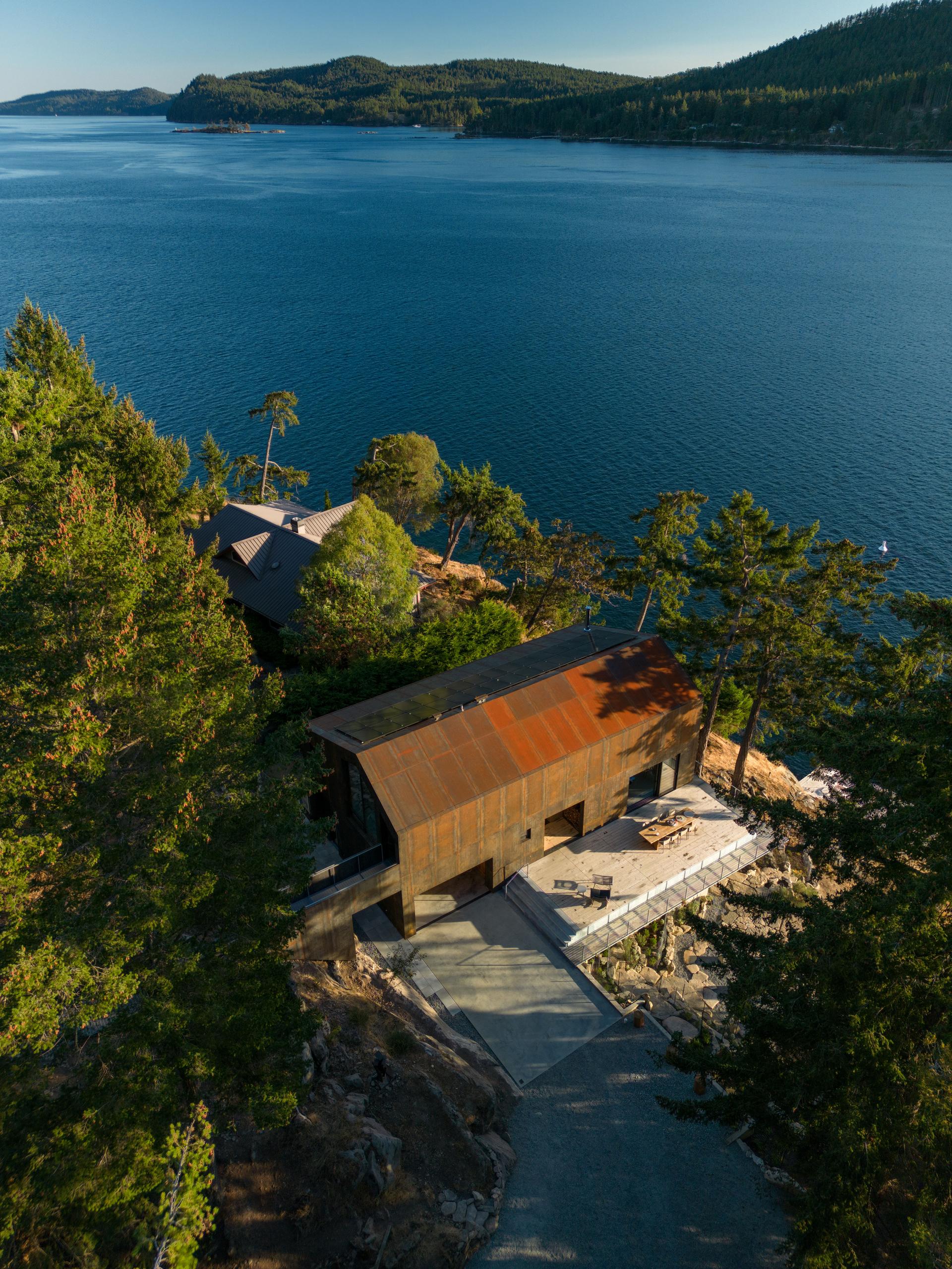 Shor House - image 3