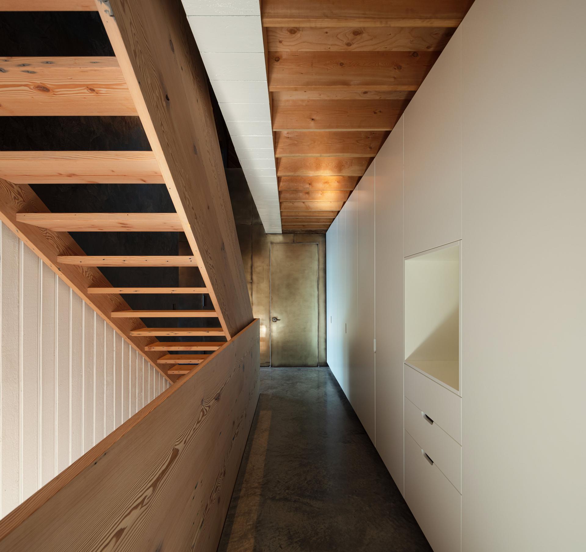 Shor House - image 8
