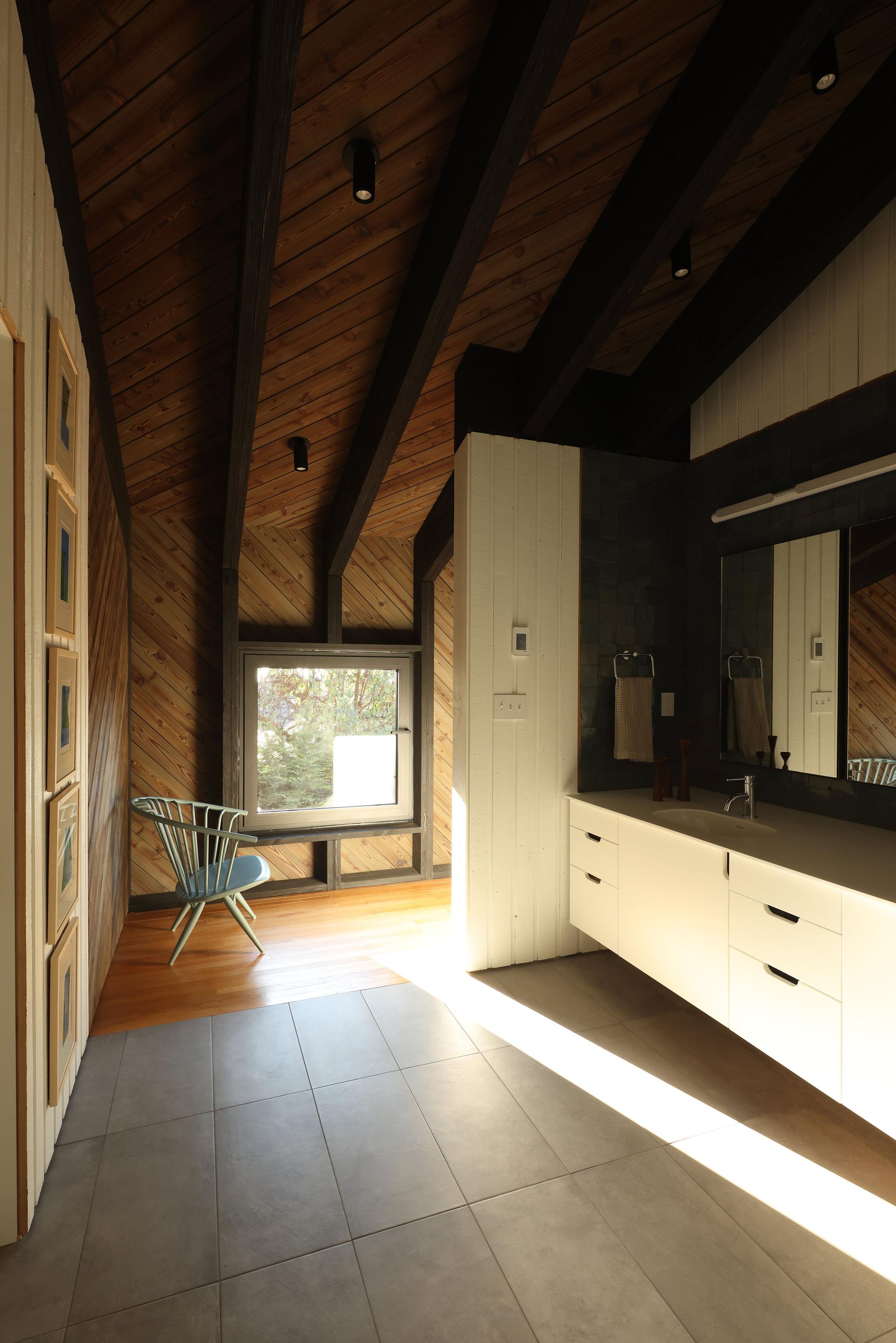 Shor House - image 14