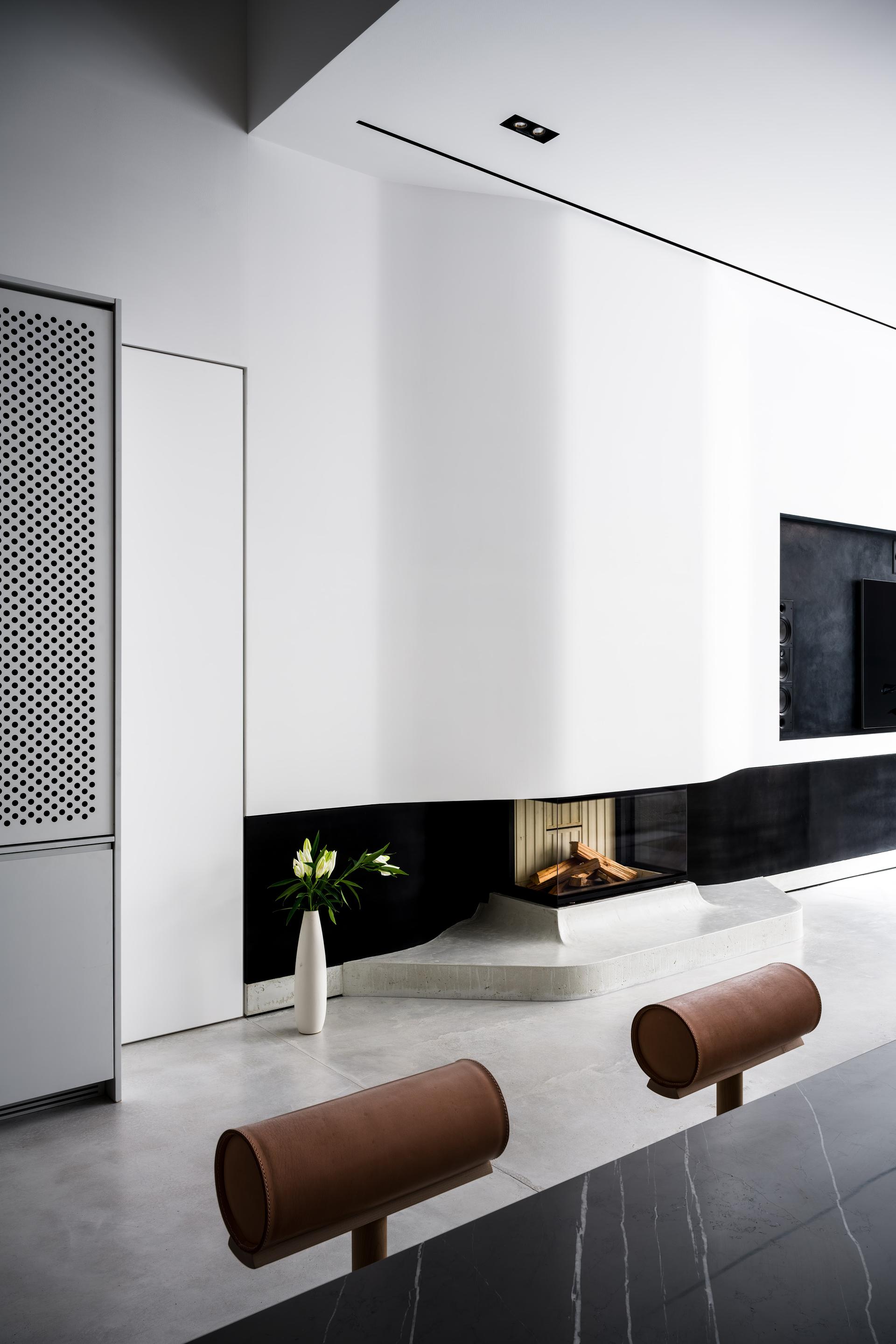 Empire Loft - image 7