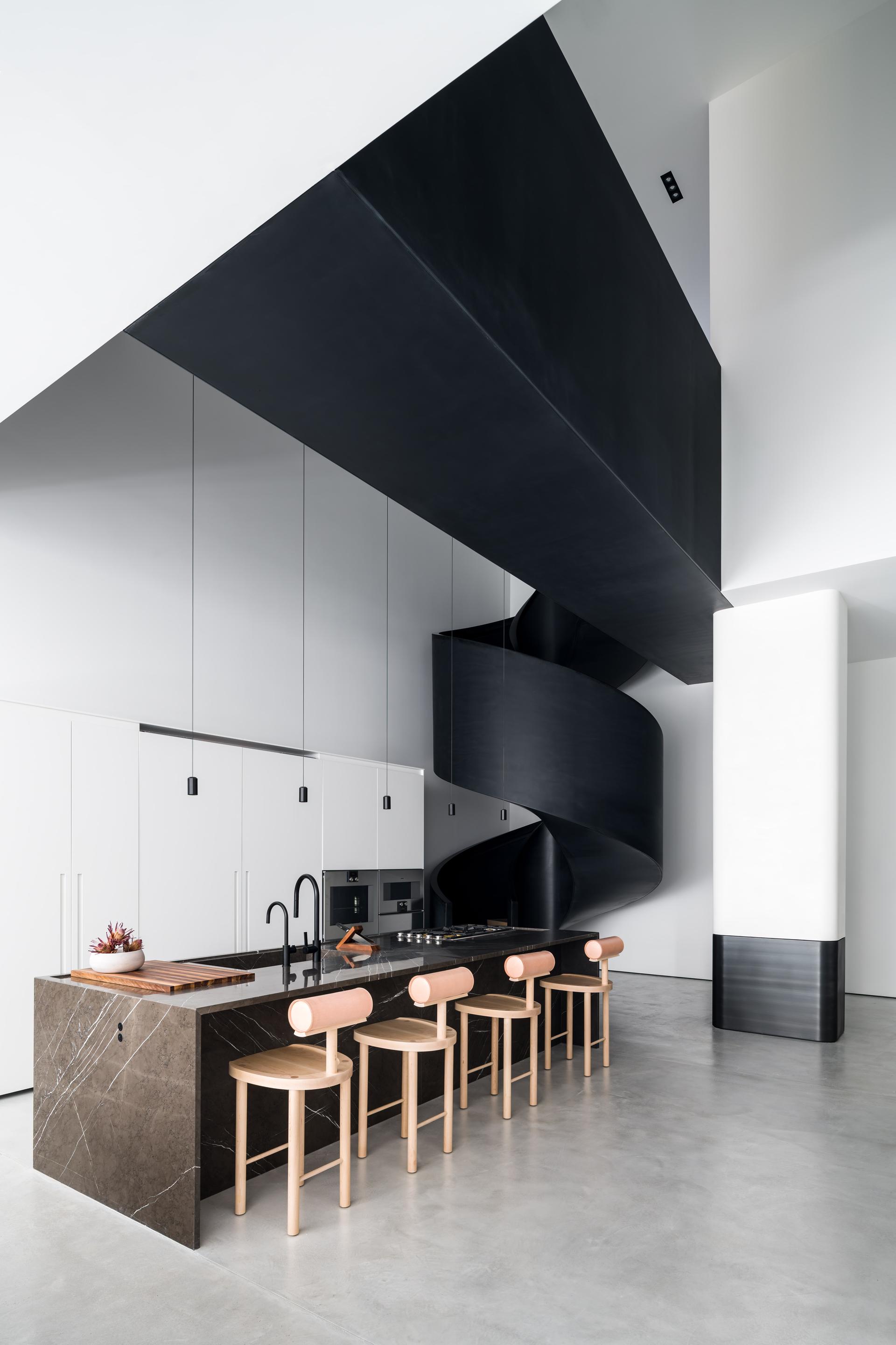 Empire Loft - image 3