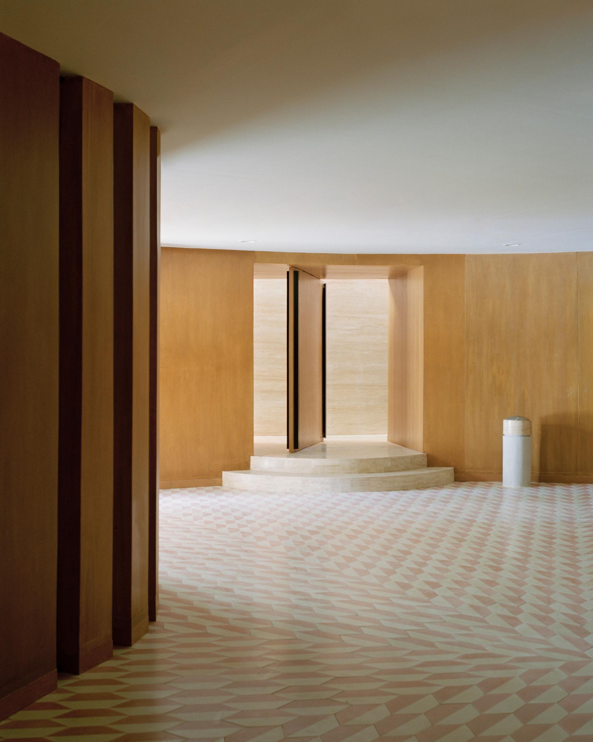 Sanctuario De La Salle - image 20