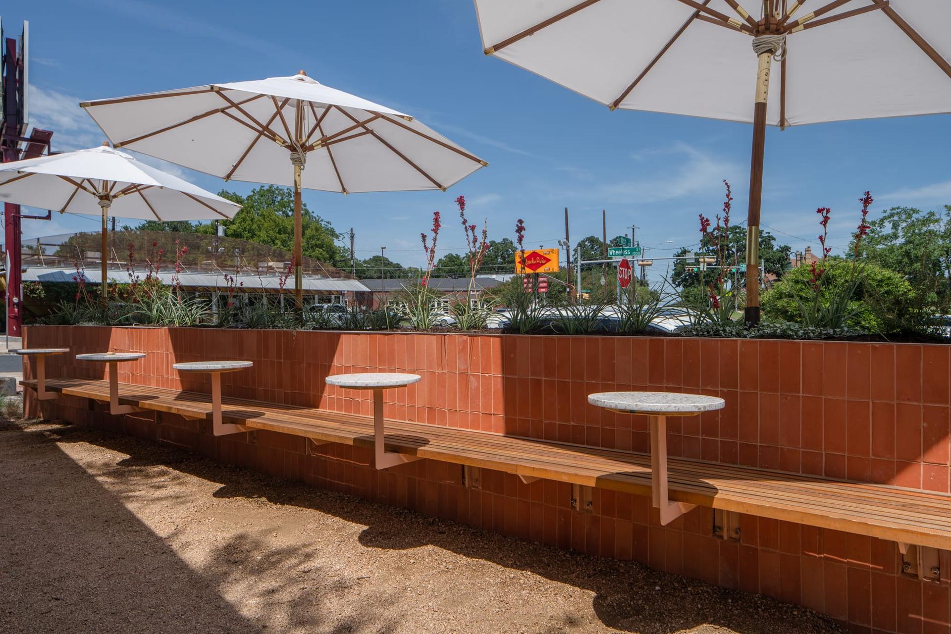 Paperboy Restaurant - image 3