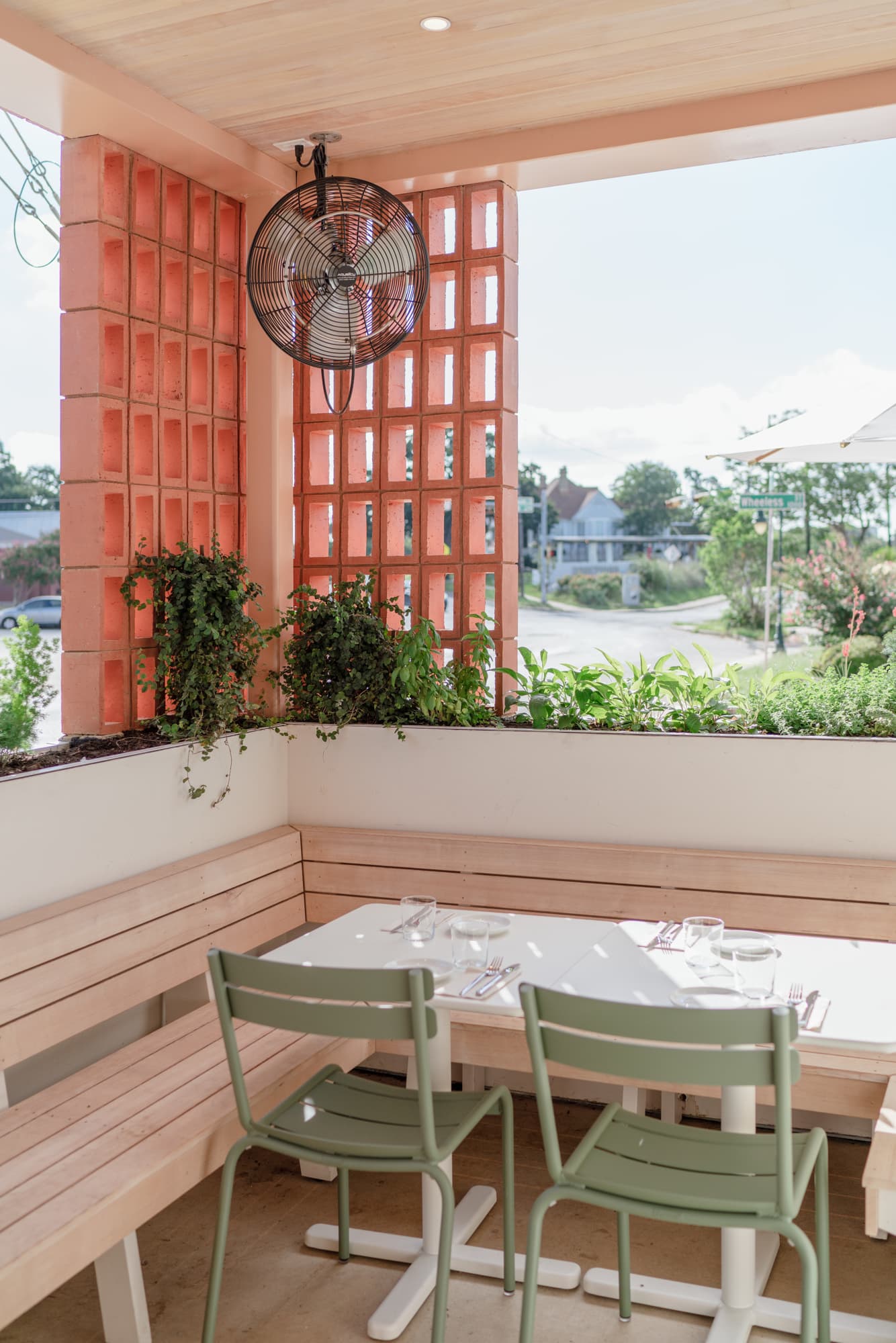 Paperboy Restaurant - image 14