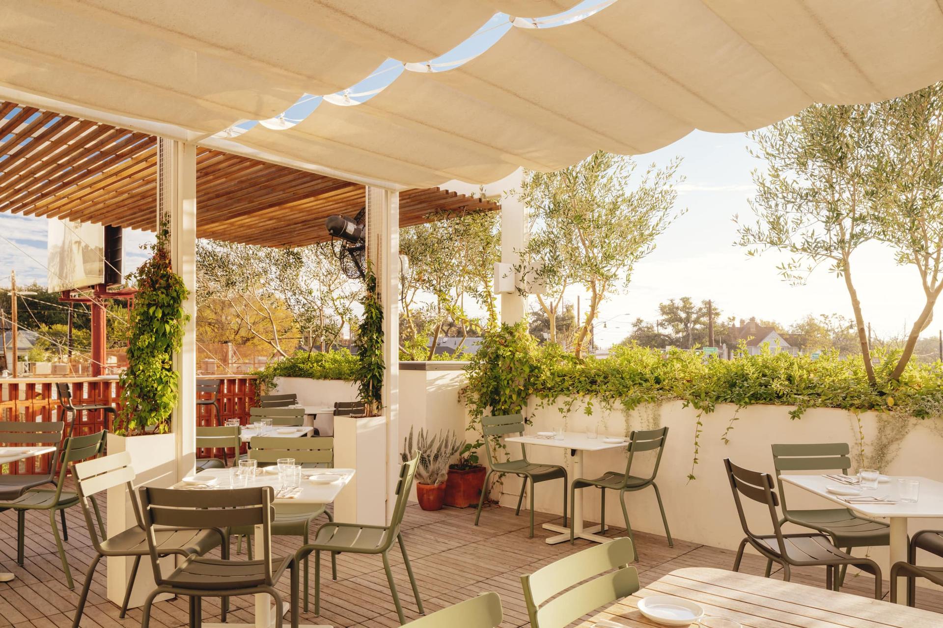 Paperboy Restaurant - image 17