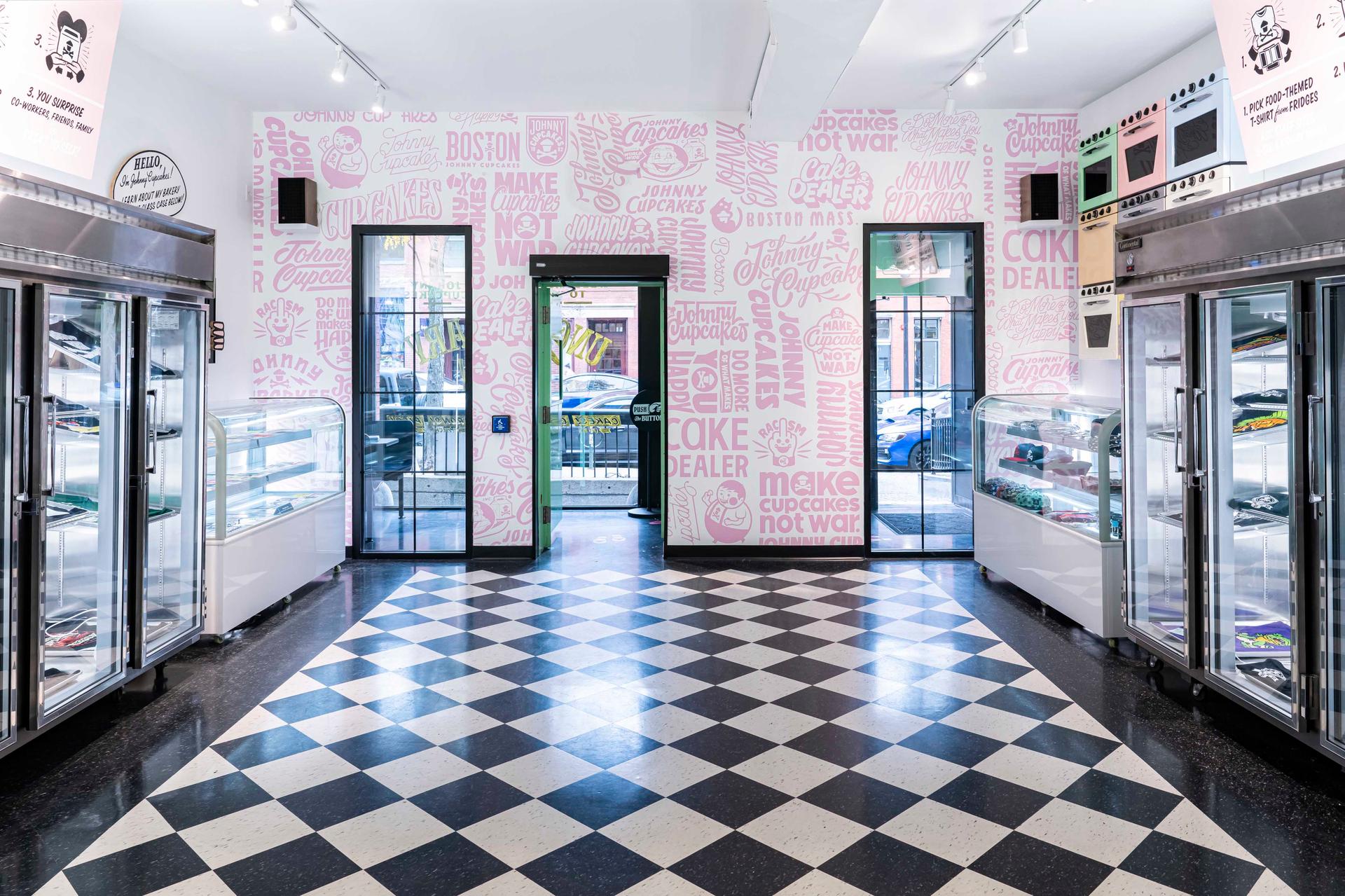 Johnny Cupcakes - image 3