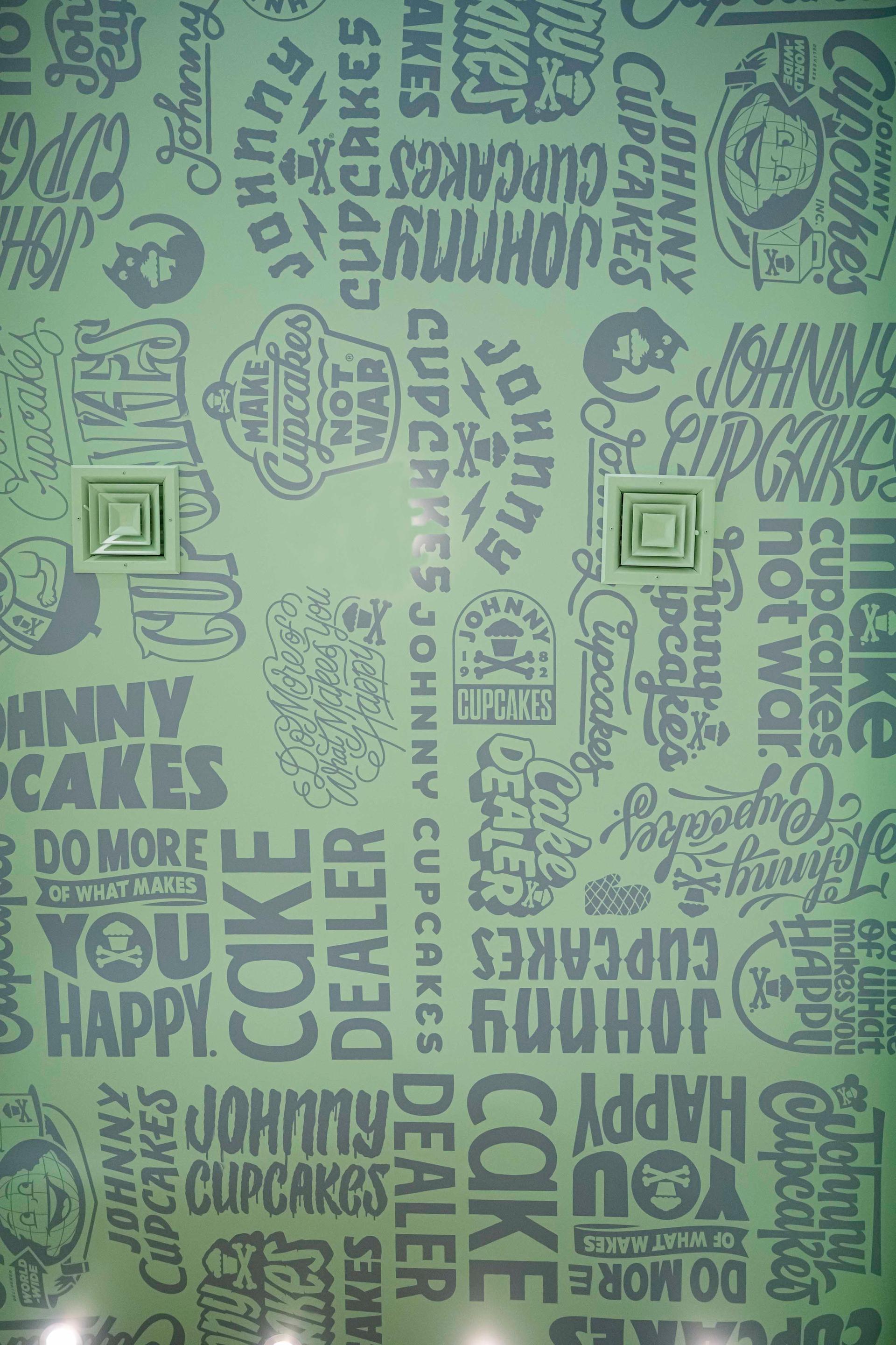 Johnny Cupcakes - image 30