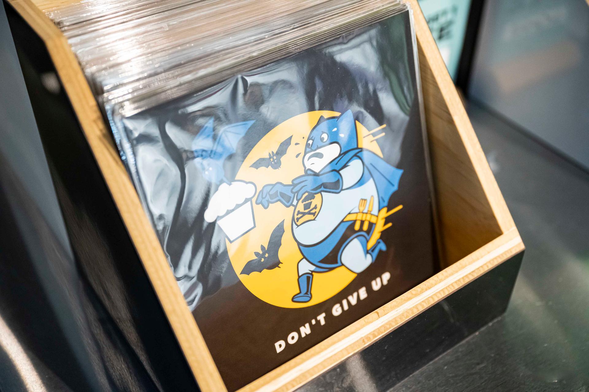 Johnny Cupcakes - image 46