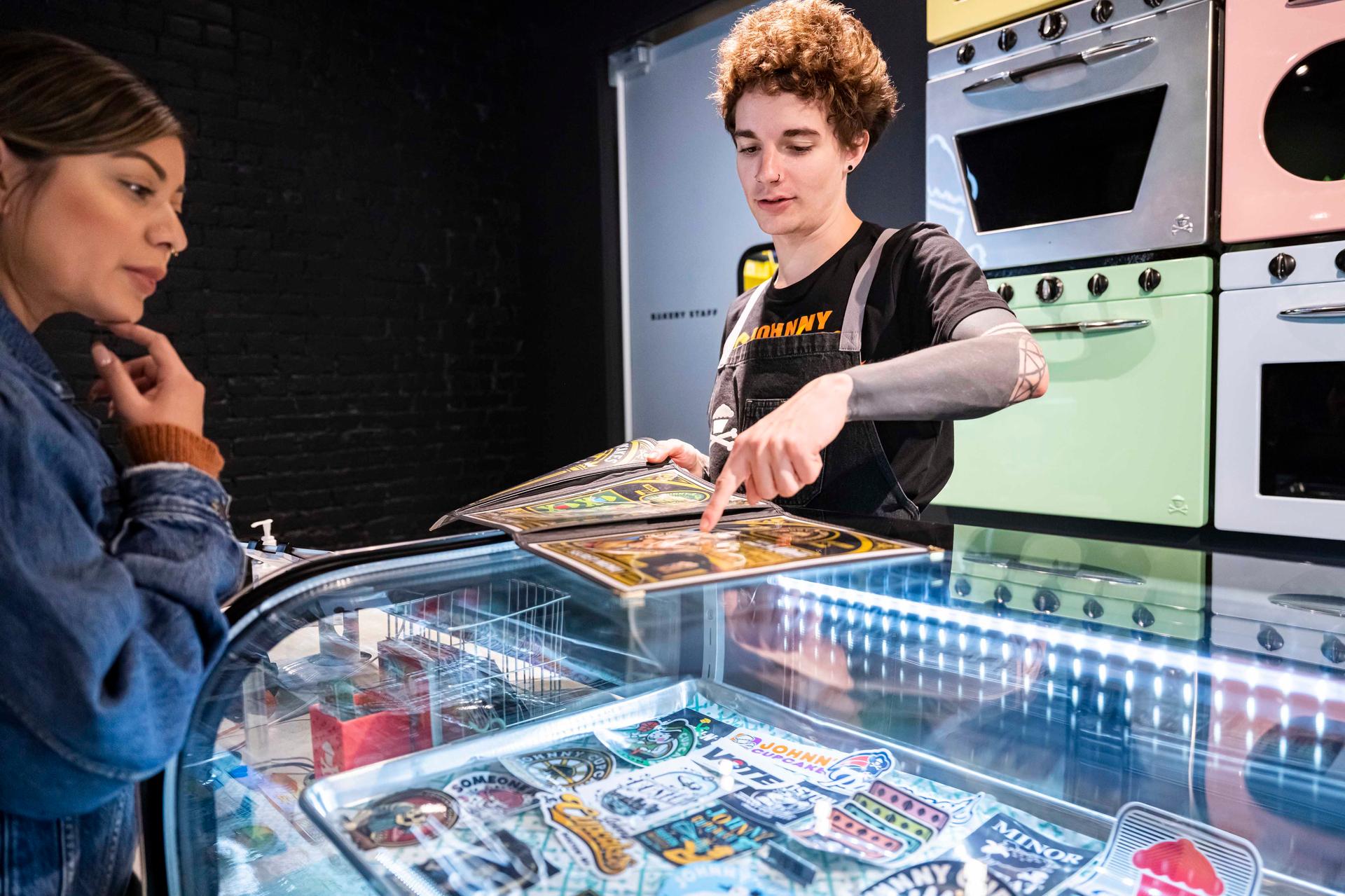 Johnny Cupcakes - image 67