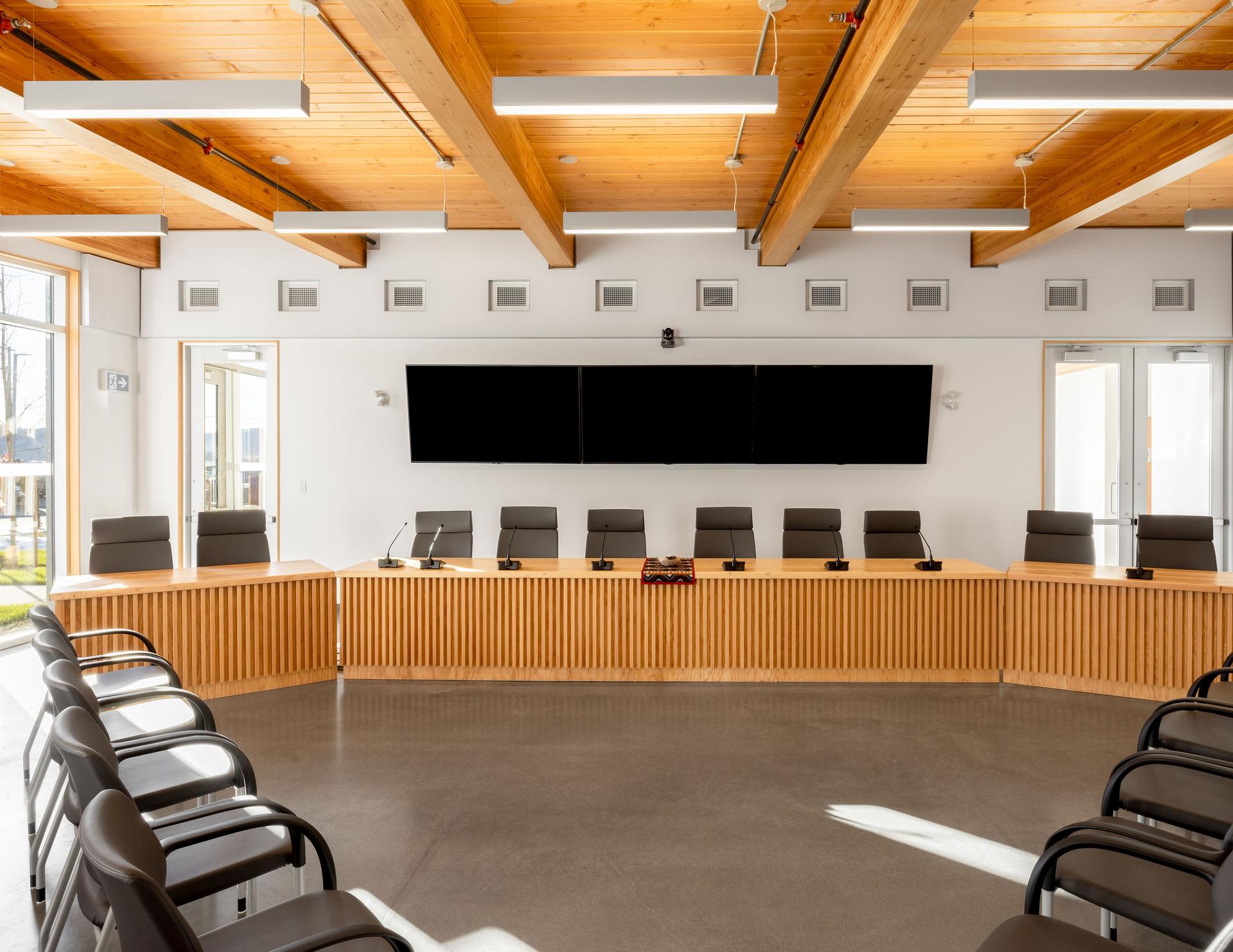 Williams Lake First Nation Administration Building - image 6