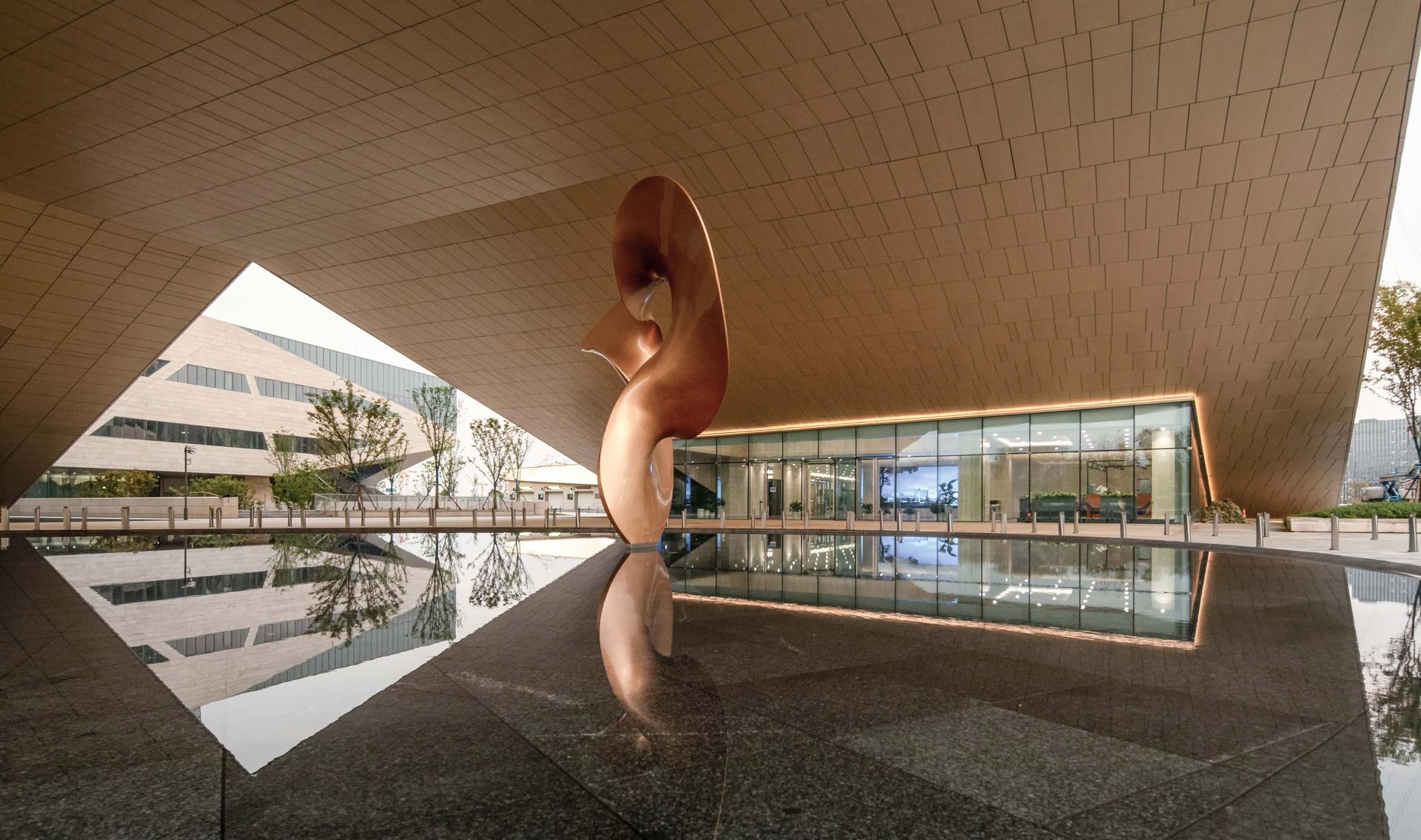 Lingang Science & Technology City - image 4