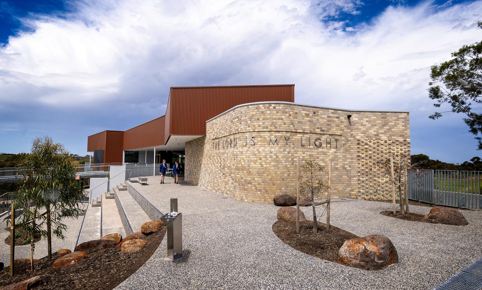 Overnewton Anglican Community College Yirramboi Campus - New Middle School Building - image 4