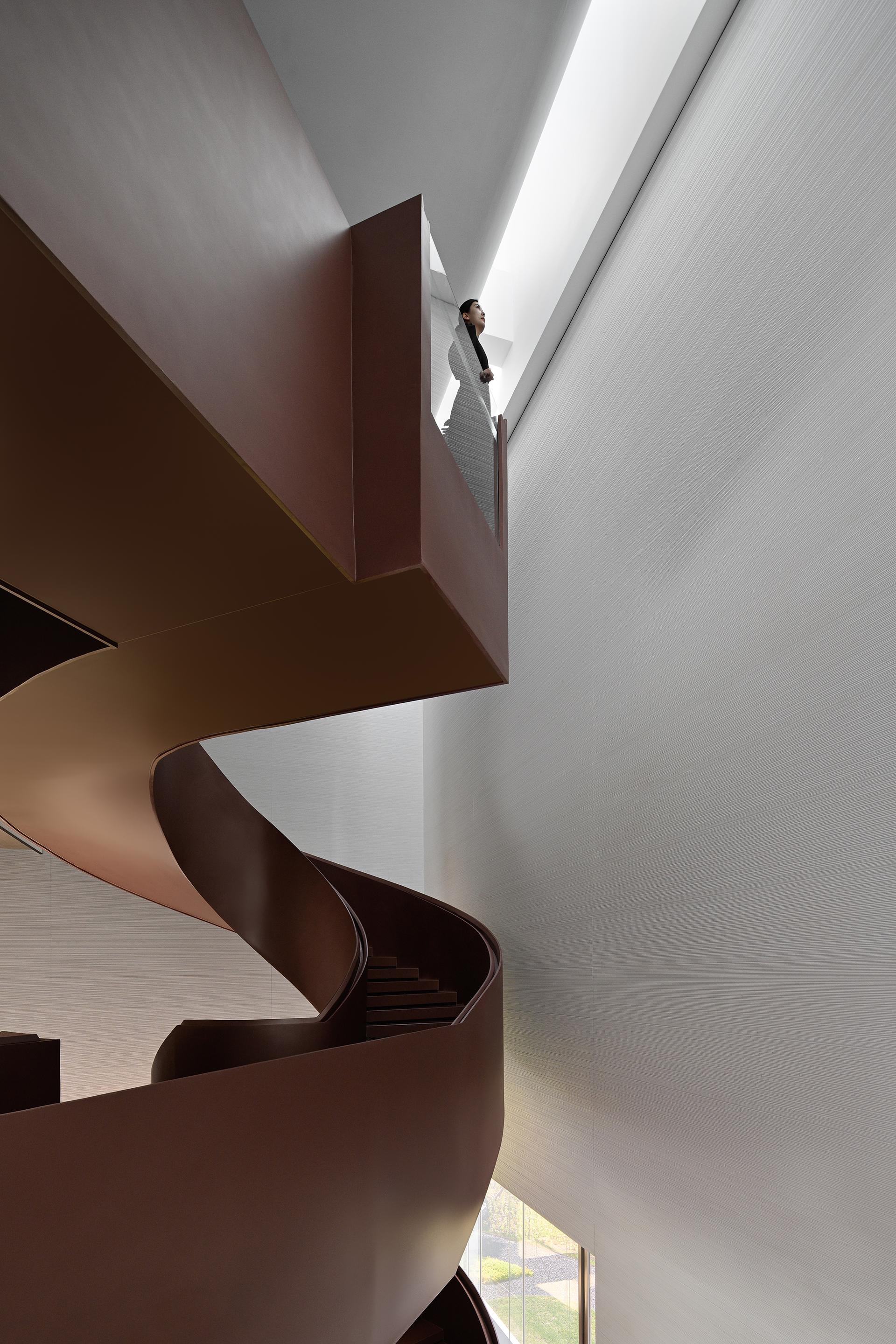 Changchun Poly City Sales Center, China by JAMES LIANG & ASSOCIATES LIMITED - image 8