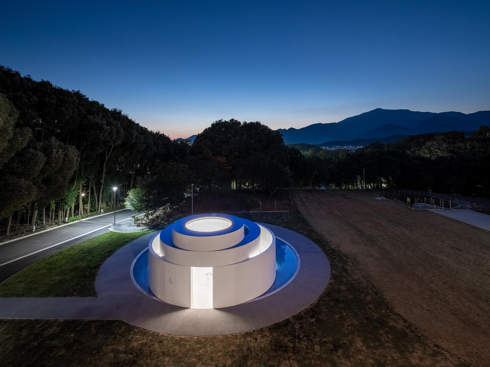 Plaza_Circle - image 7