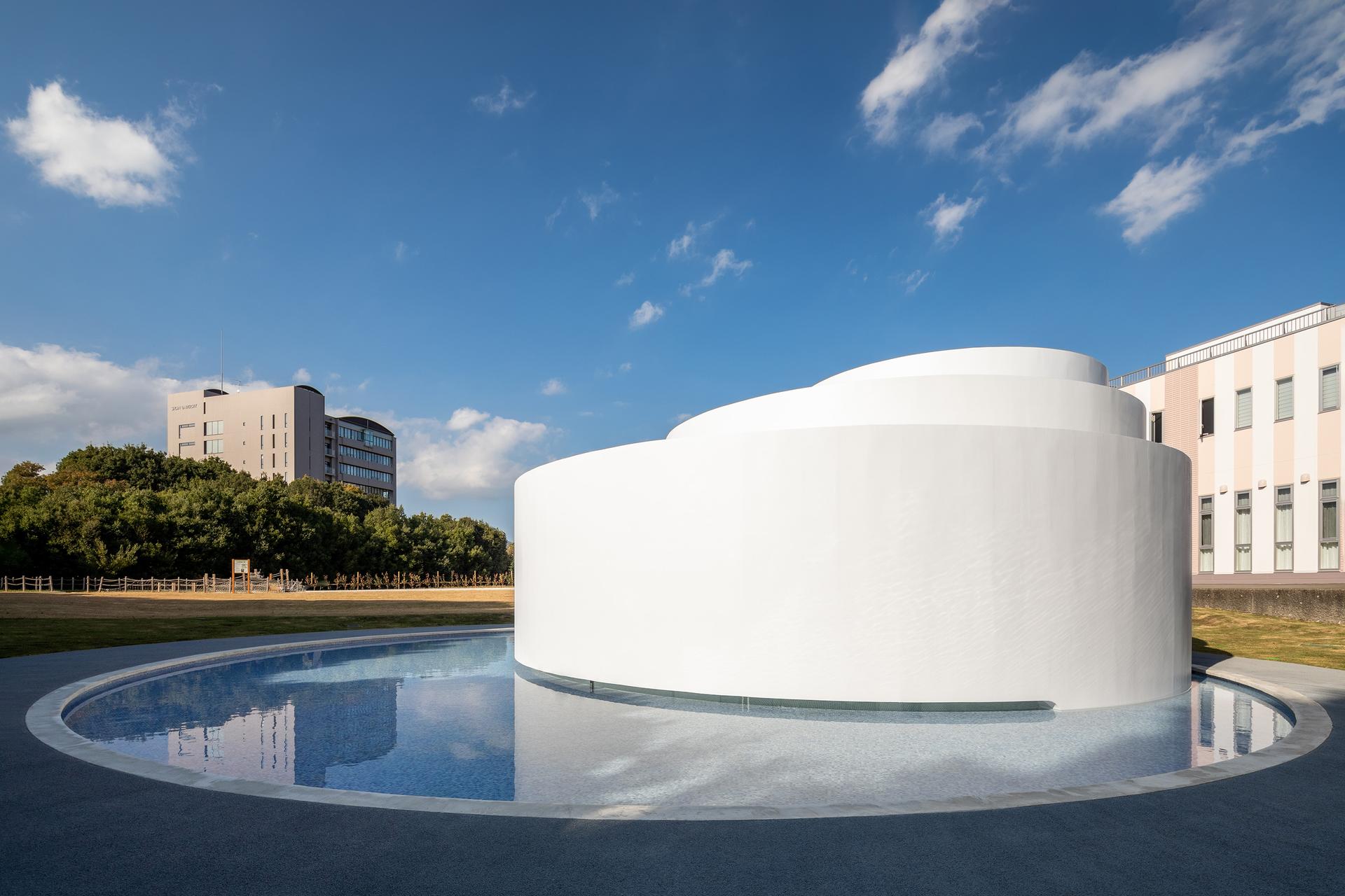 Plaza_Circle - image 13