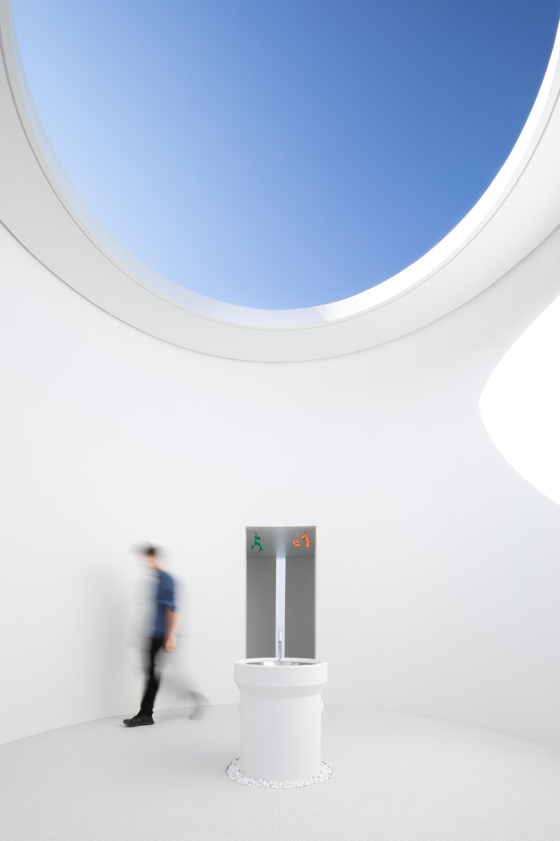 Plaza_Circle - image 19