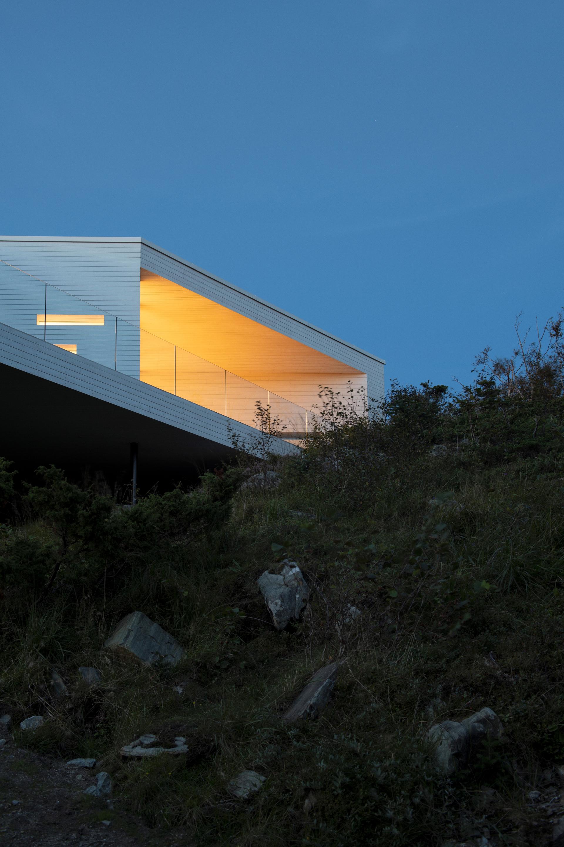 Villa Austevoll - image 9