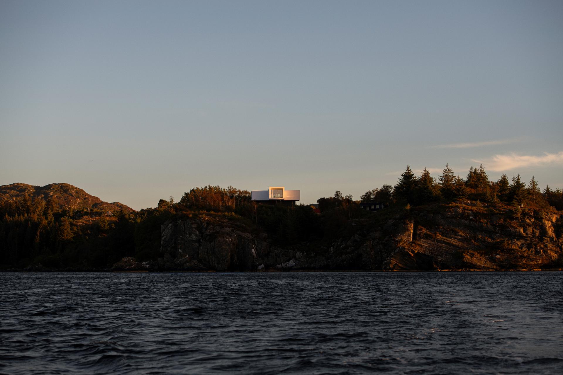 Villa Austevoll - image 12