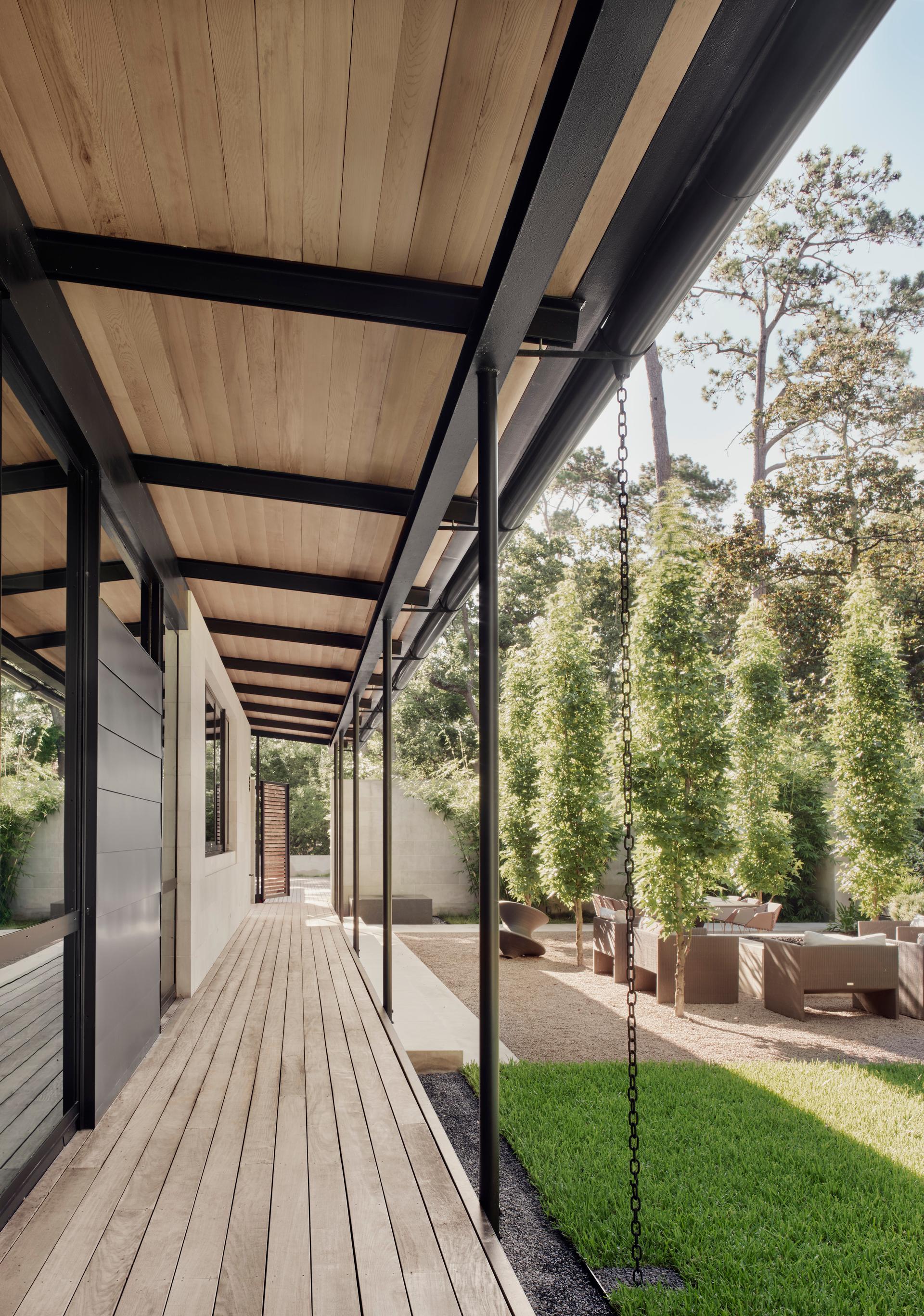 Bridge House - image 3