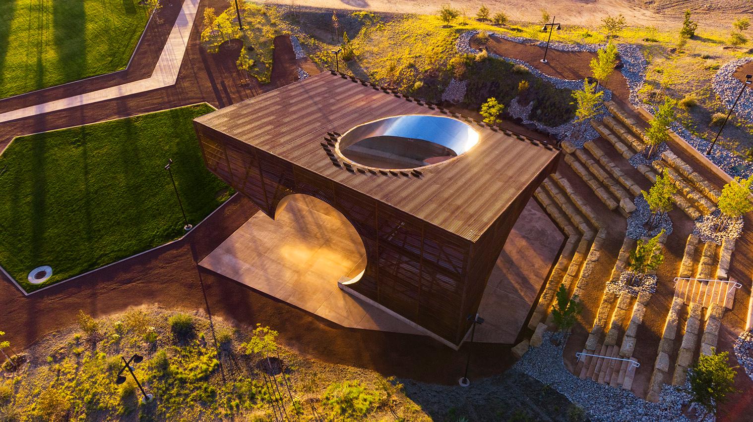 The SkyRoom - image 9